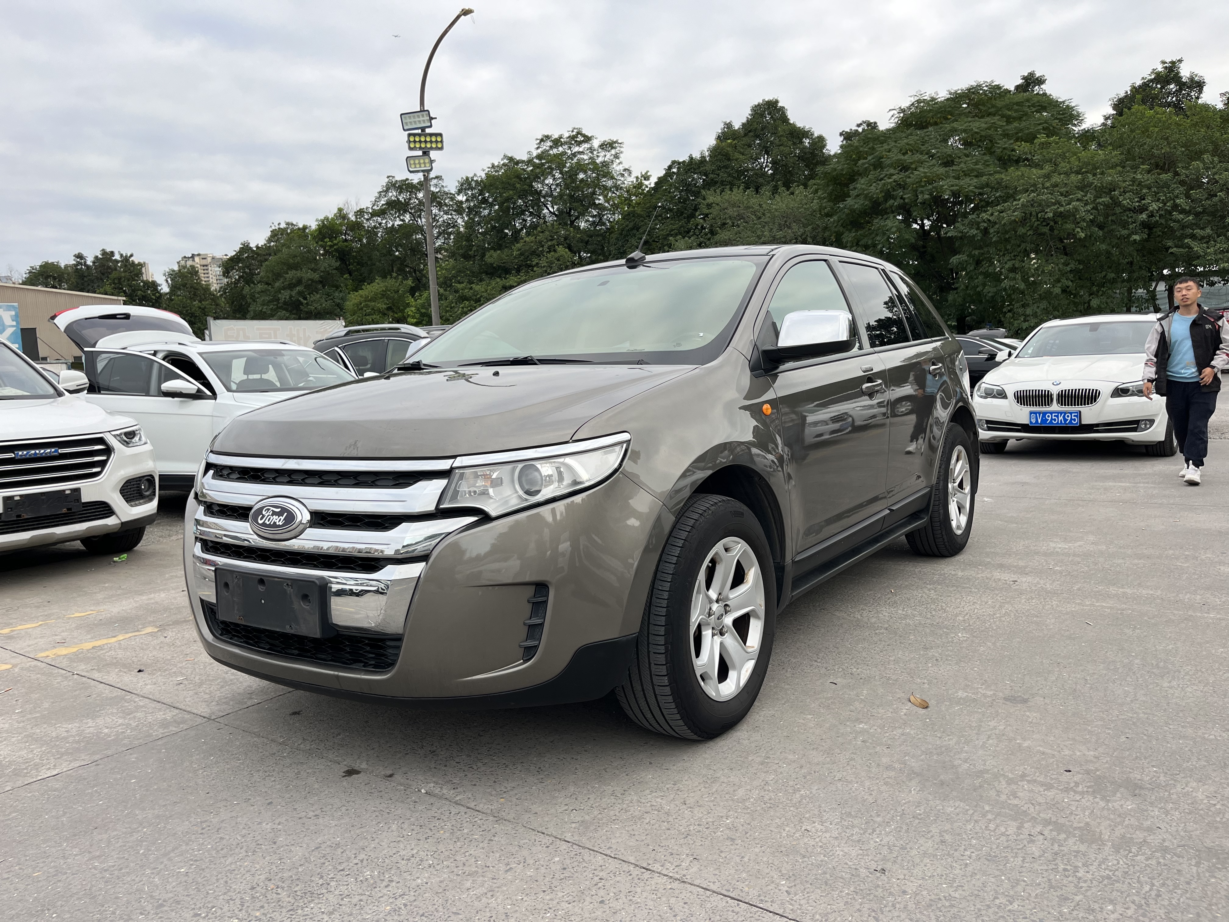 Ford Edge (Imported) 2013 صورة سيارة #4