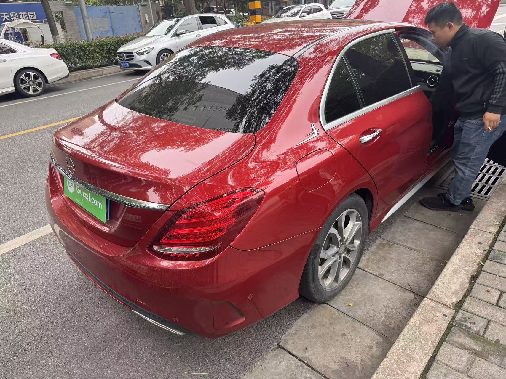 Mercedes-Benz C Class 2016 car image #4