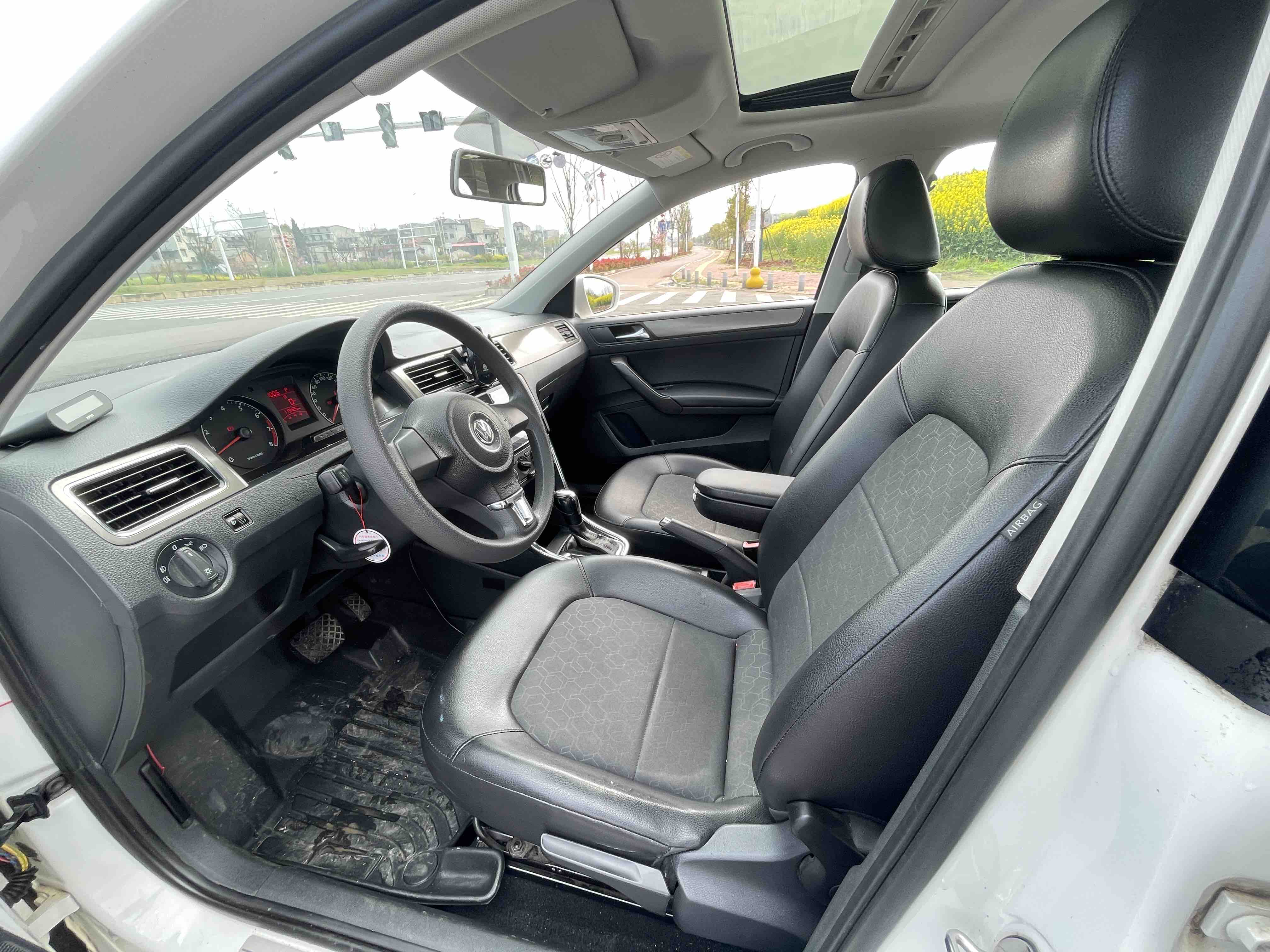 Santana 2015 #4 Santana 2015 car image #4