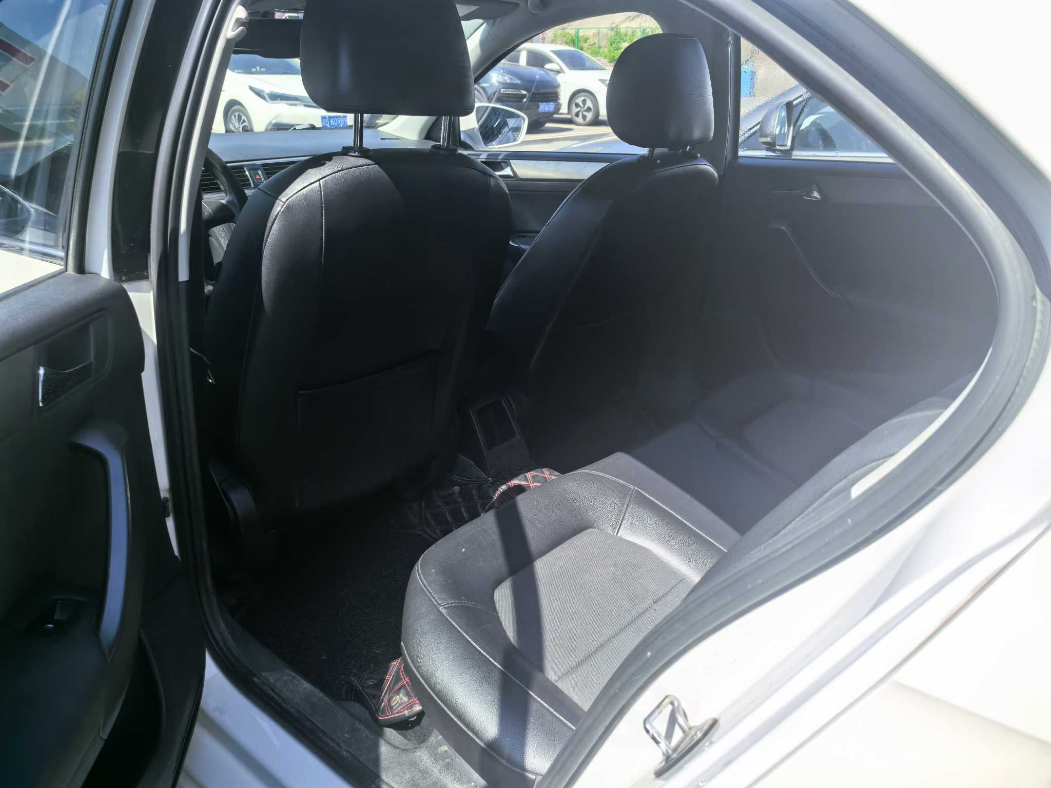 Santana 2015 #4 Santana 2015 car image #4