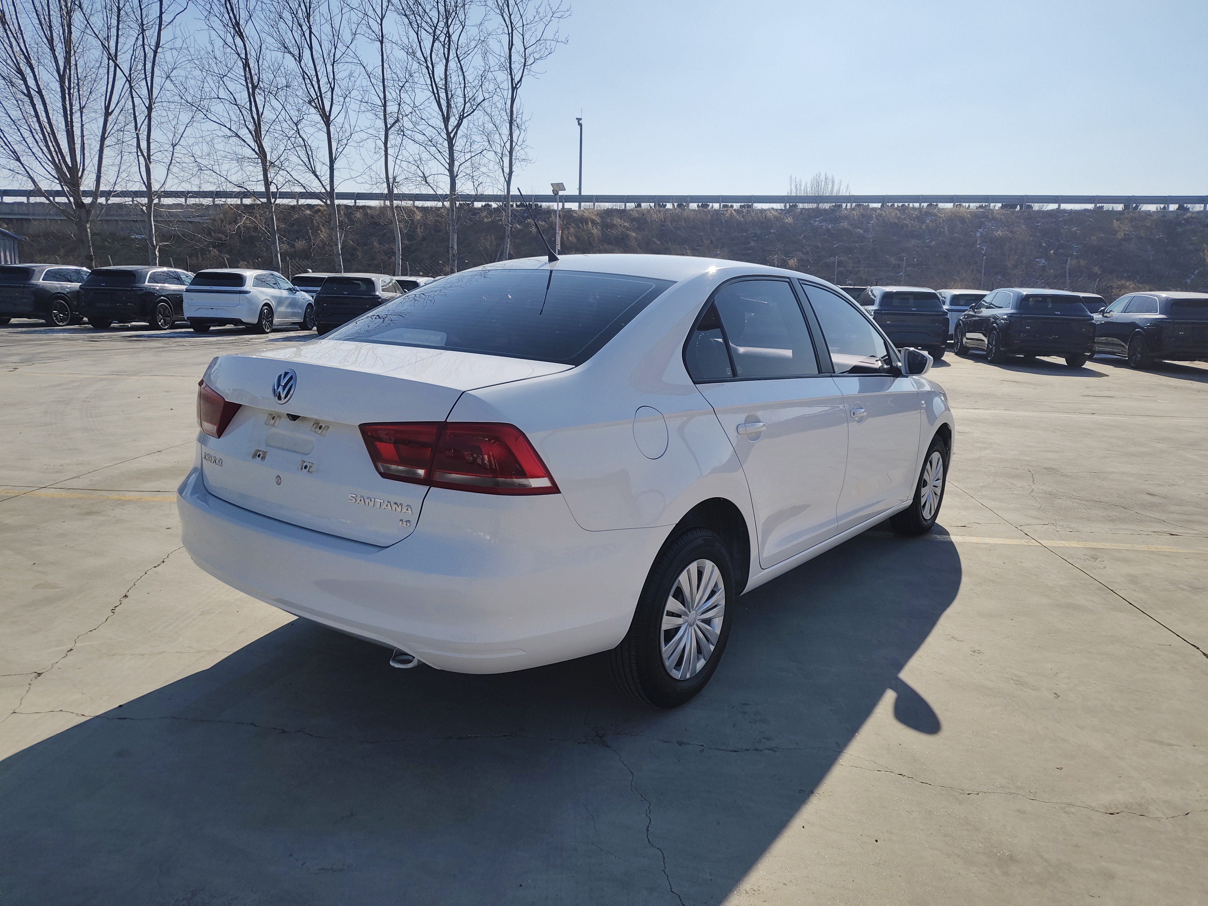 Santana 2014 car image #4