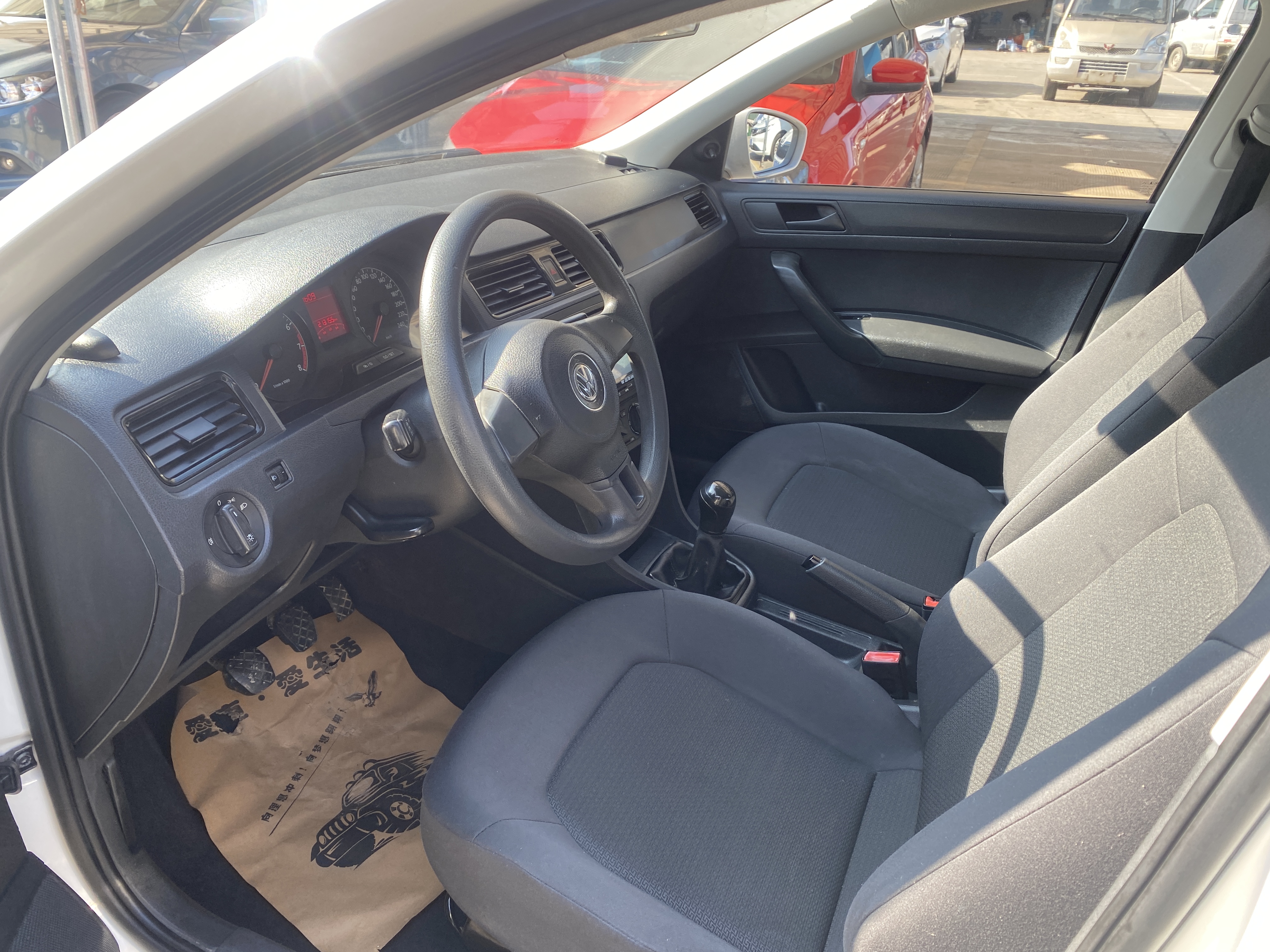 Santana 2014 car image #4