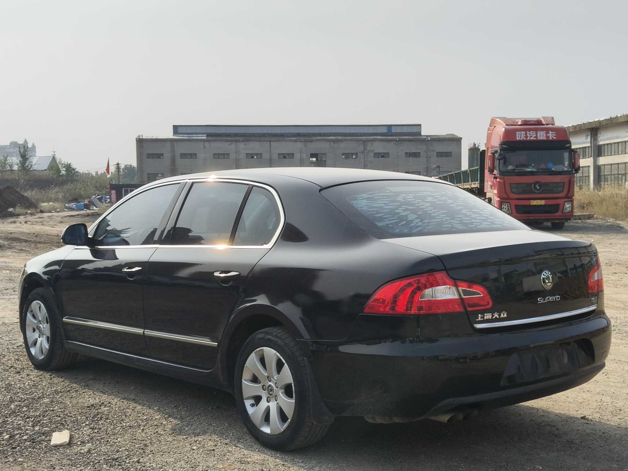 Skoda Superb 2012 صورة سيارة #4