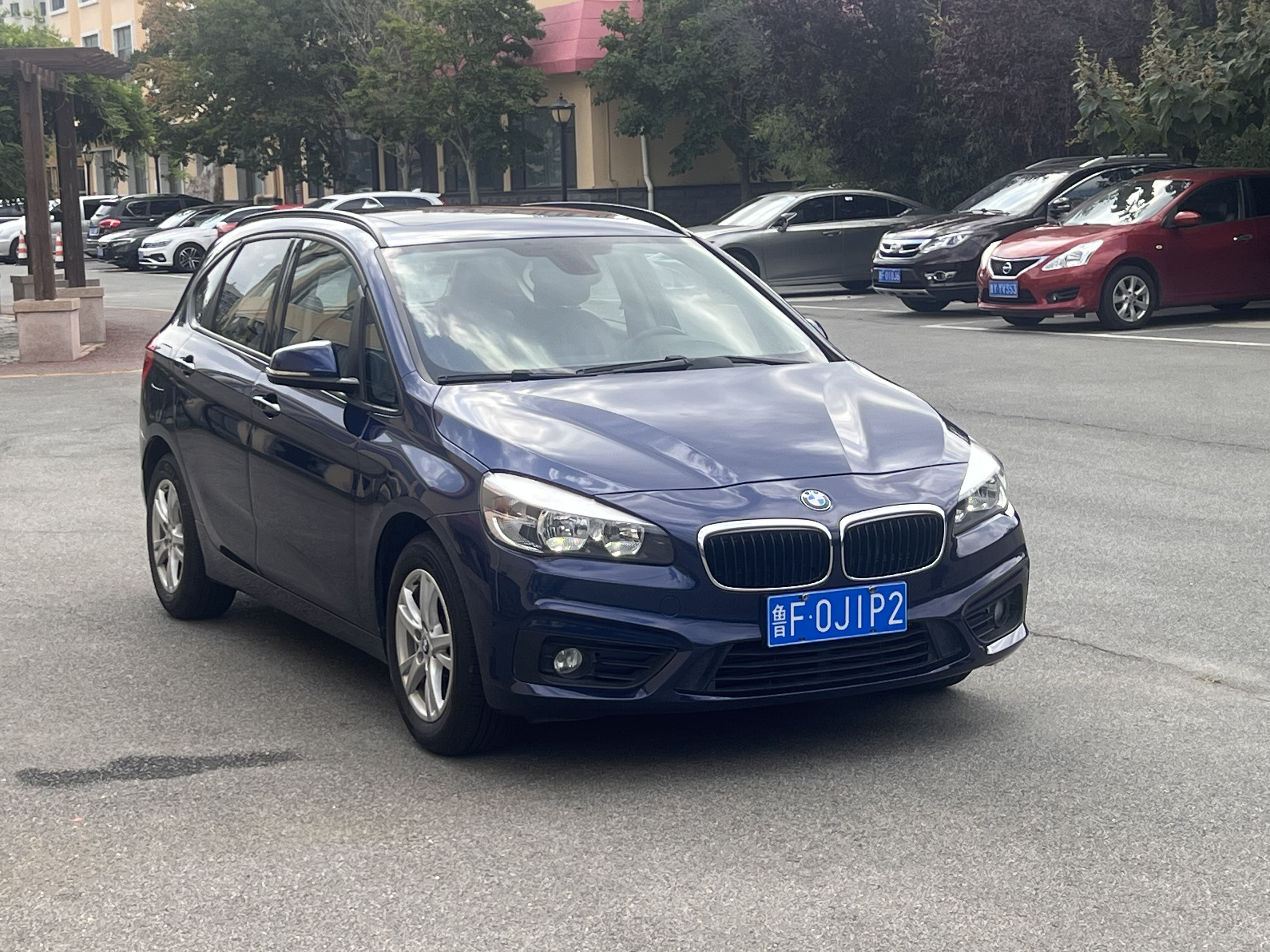 BMW 2 Series Tourer (Imported) 2015 #4 BMW 2 Series Tourer (Imported) 2015 car image #4