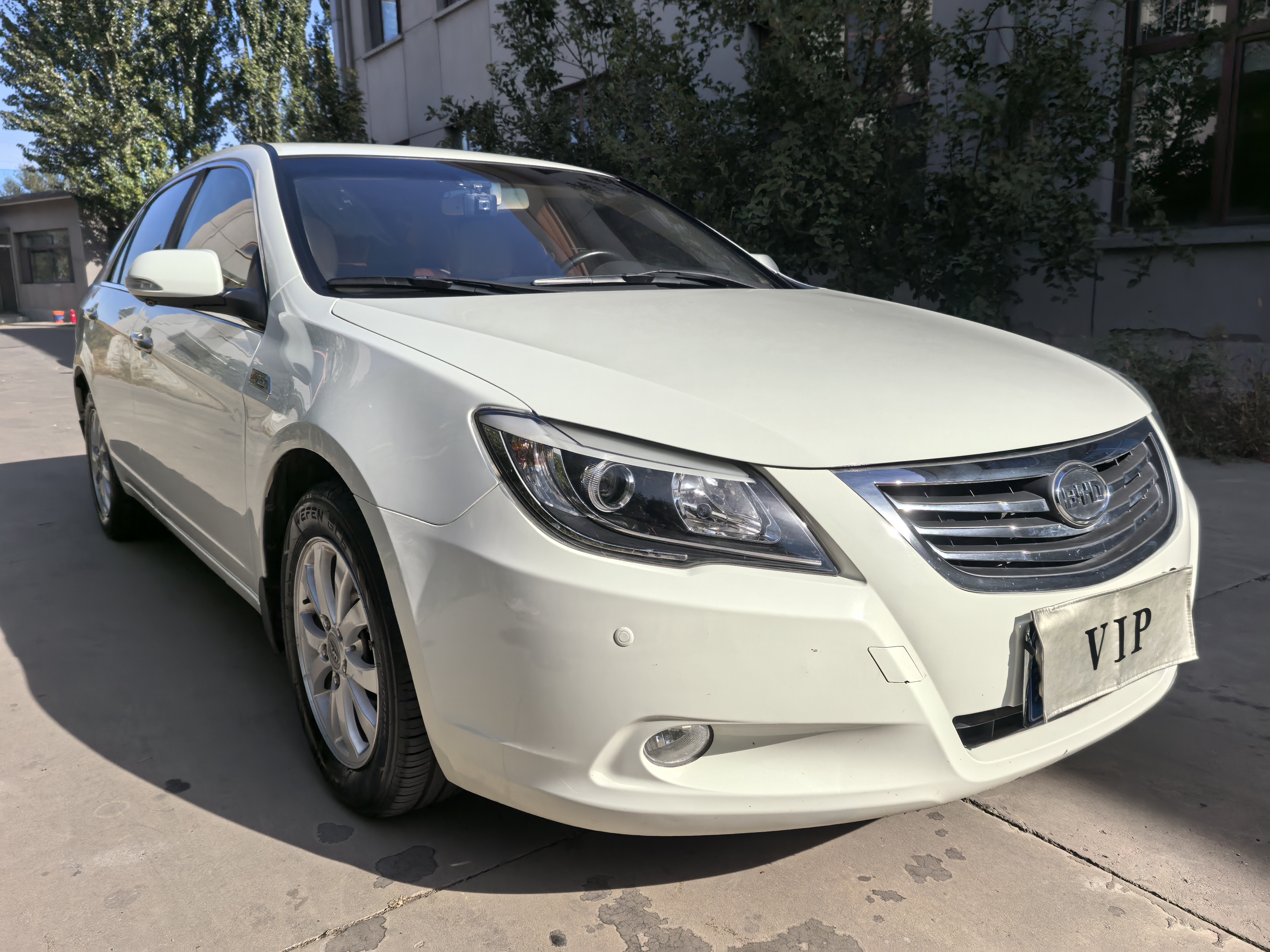 BYD G6 2014 imagem de carro #4