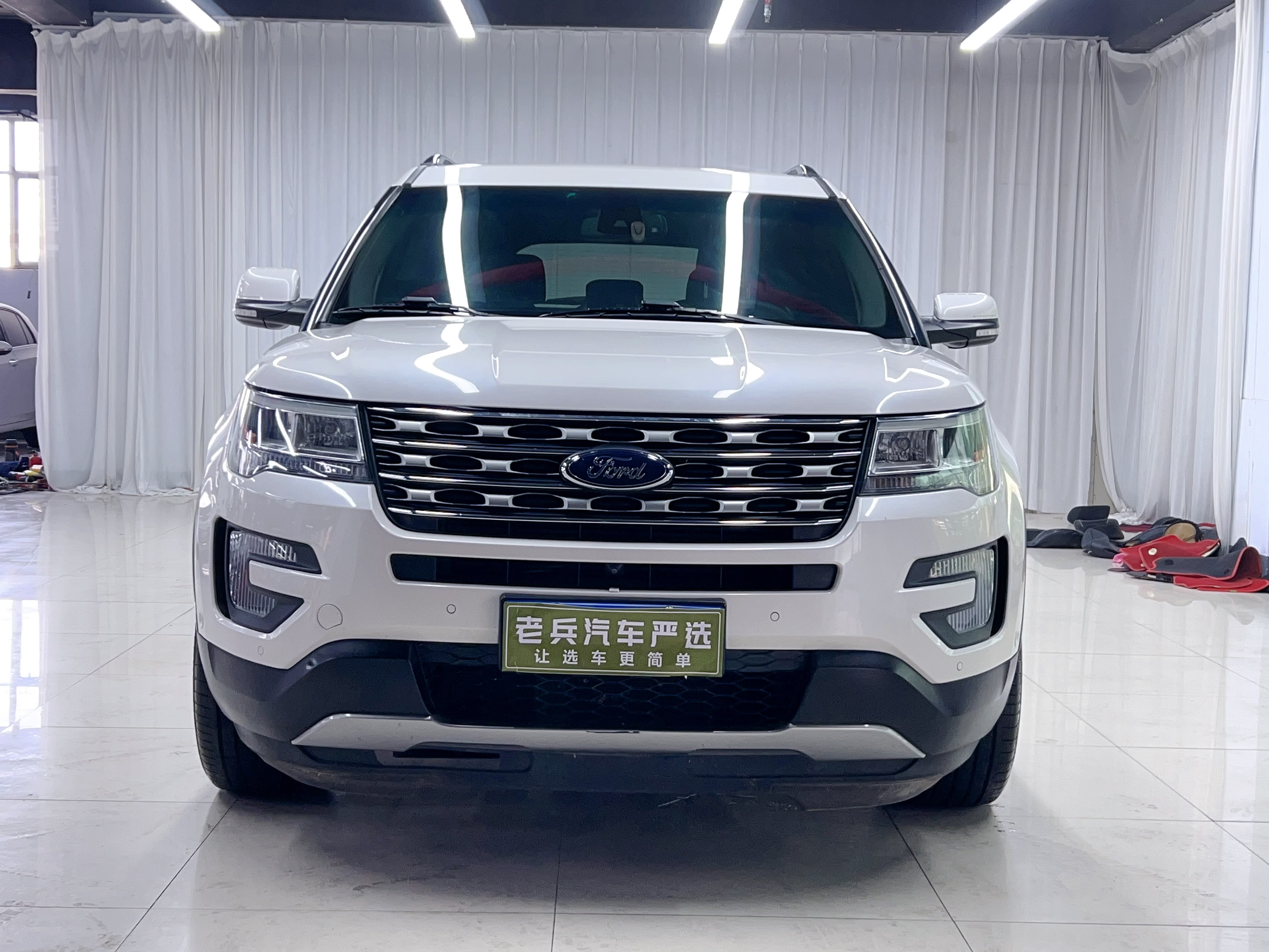 Ford Explorer (Imported) 2017 #4 Ford Explorer (Imported) 2017 صورة سيارة #4