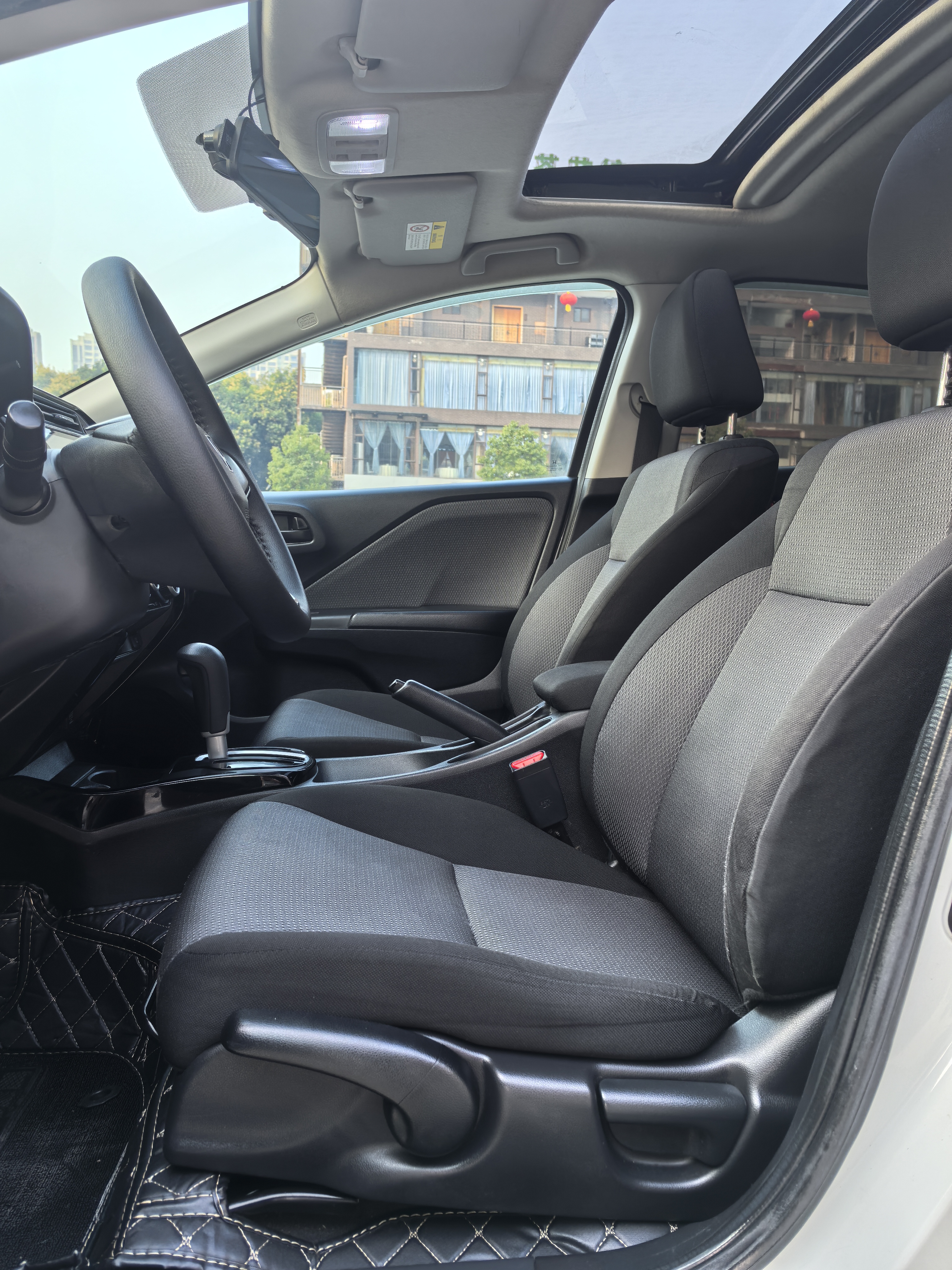 Honda Gienia 2018 car image #4