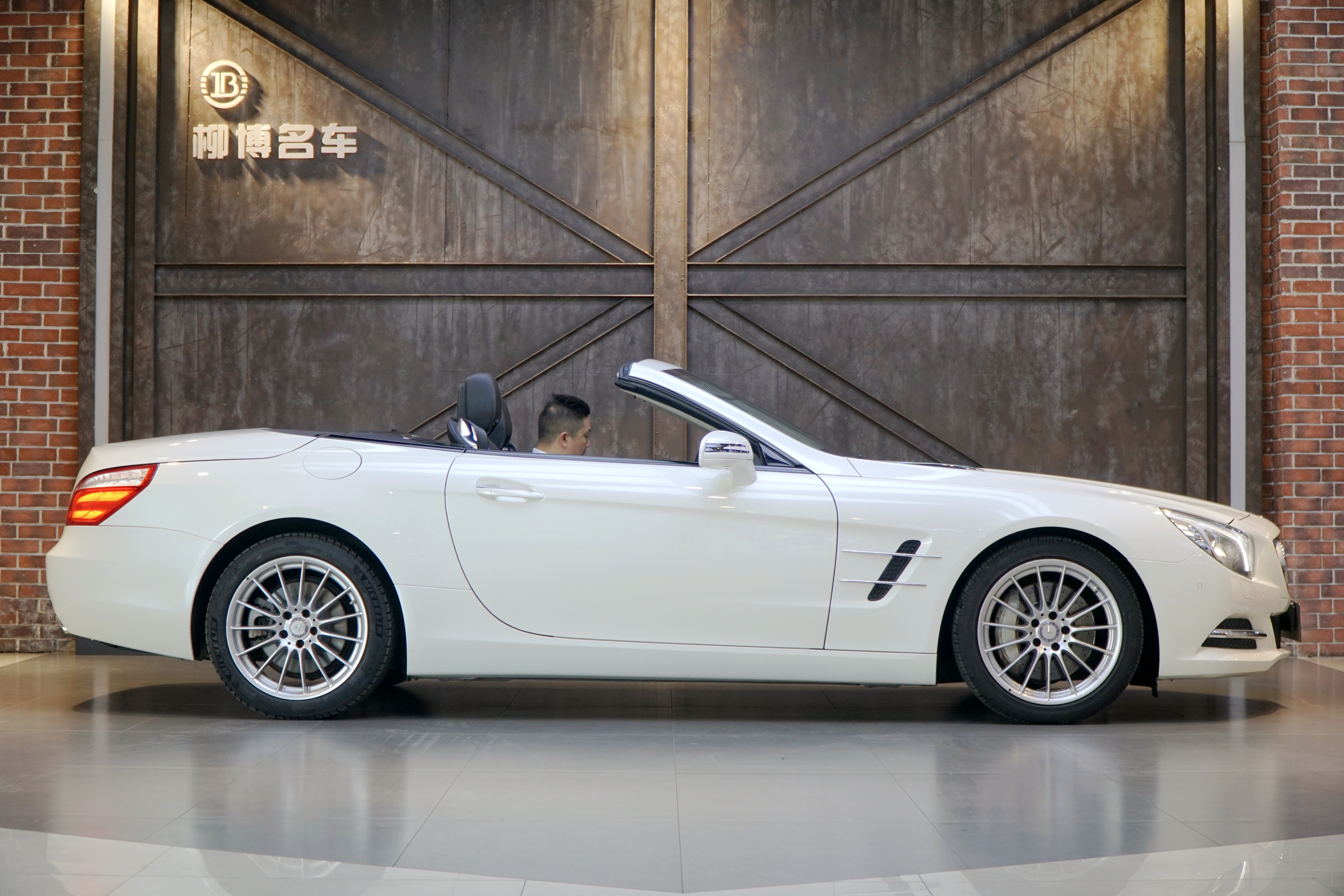 Mercedes-Benz SL Class 2013 car image #4