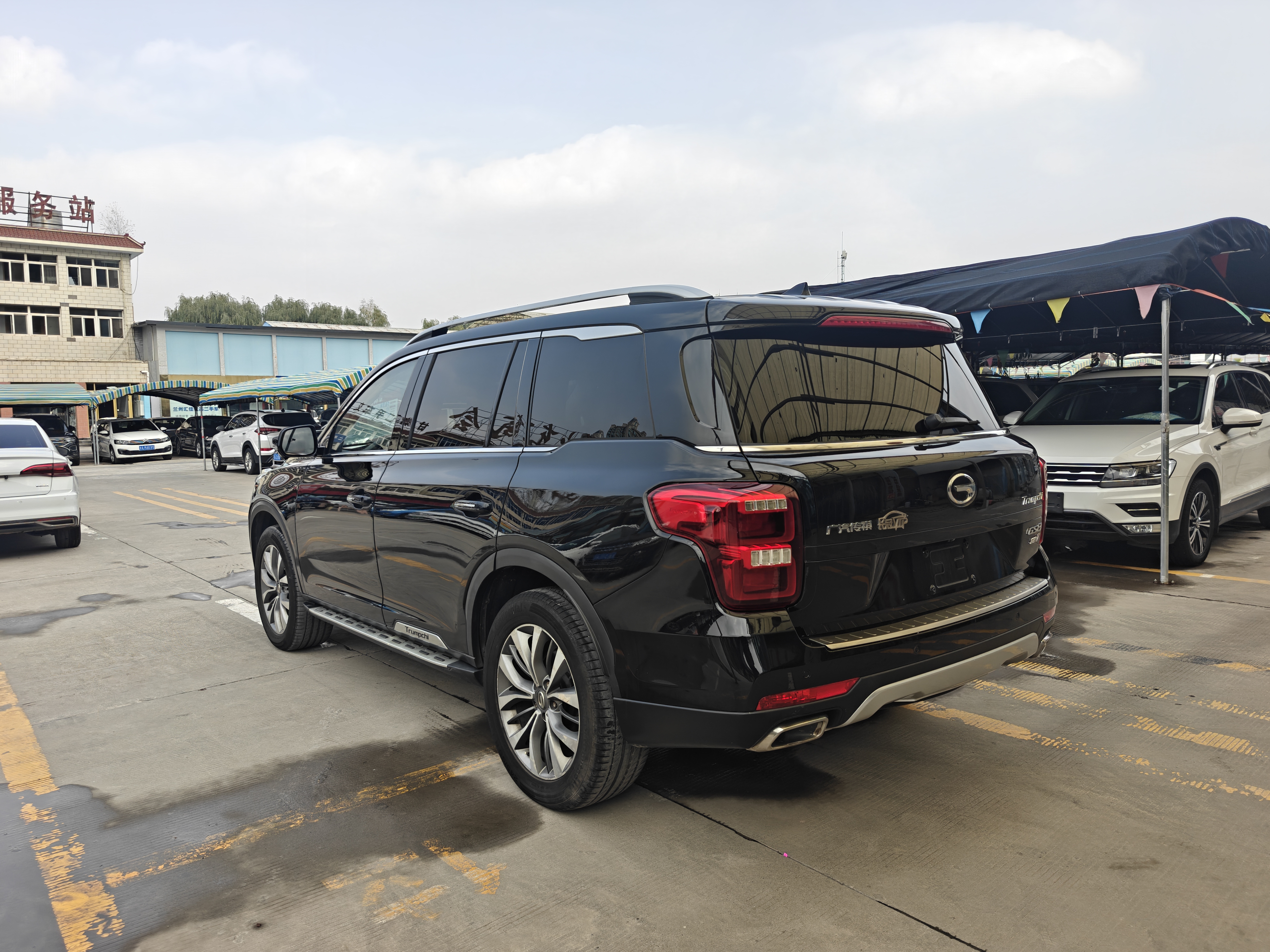 GAC Trumpchi GS8 2017 car image #4