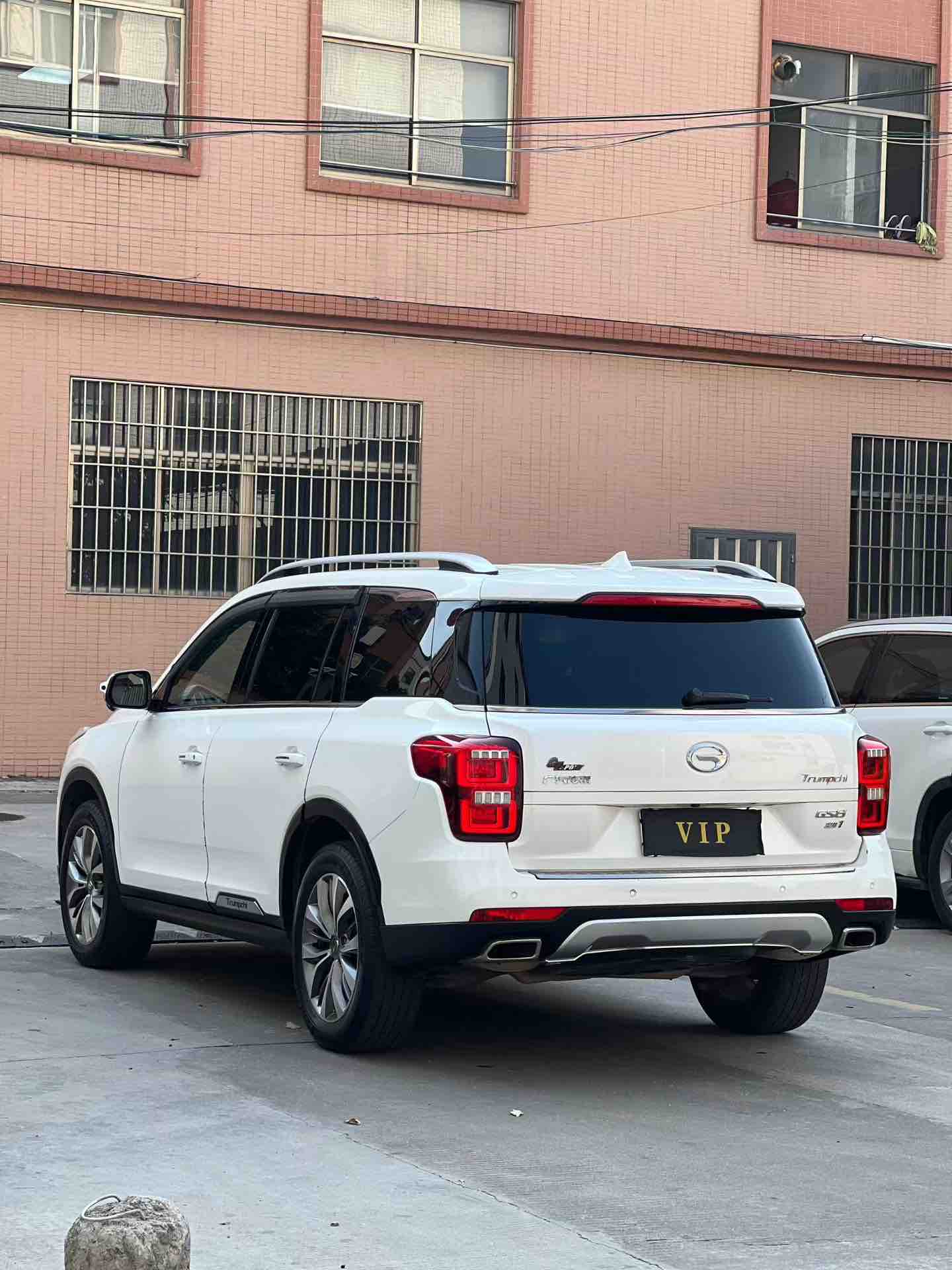 GAC Trumpchi GS8 2017 car image #4