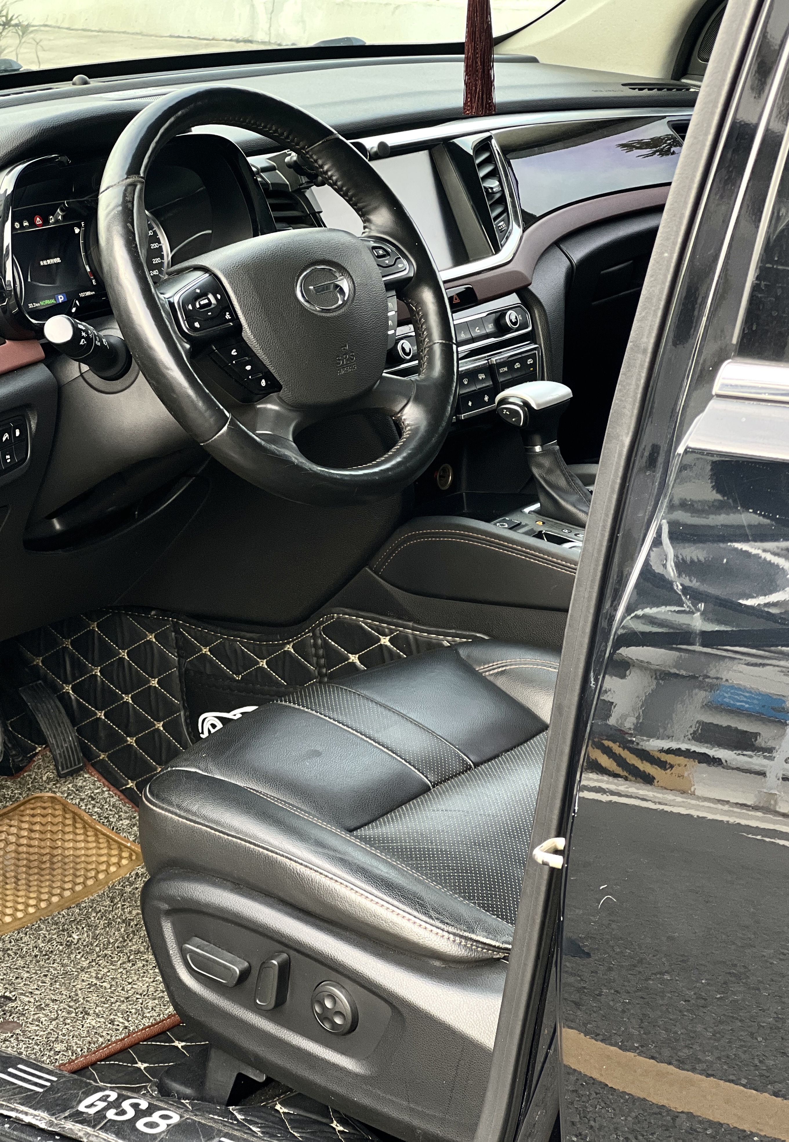 GAC Trumpchi GS8 2018 car image #4