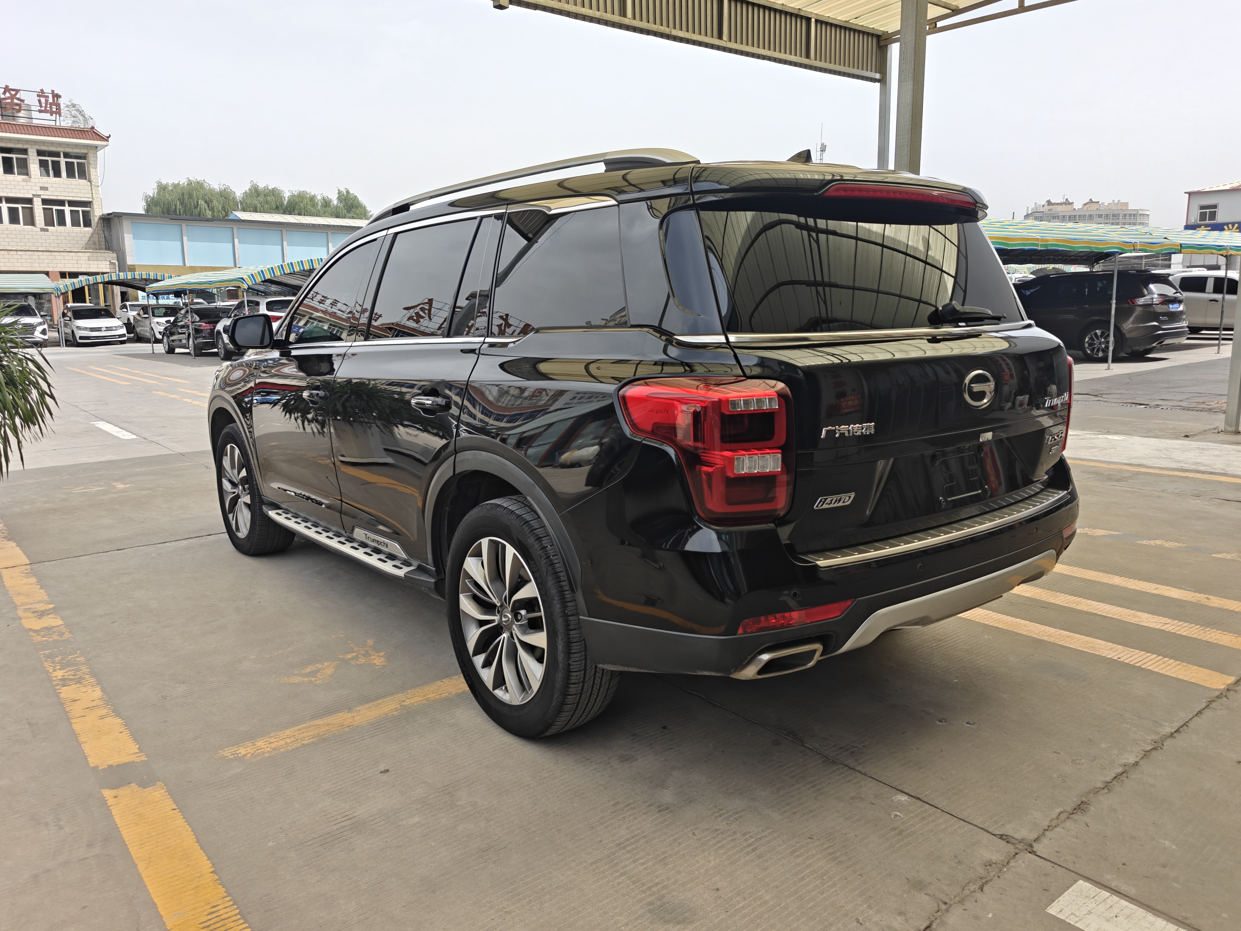 GAC Trumpchi GS8 2019 immagine di auto #4