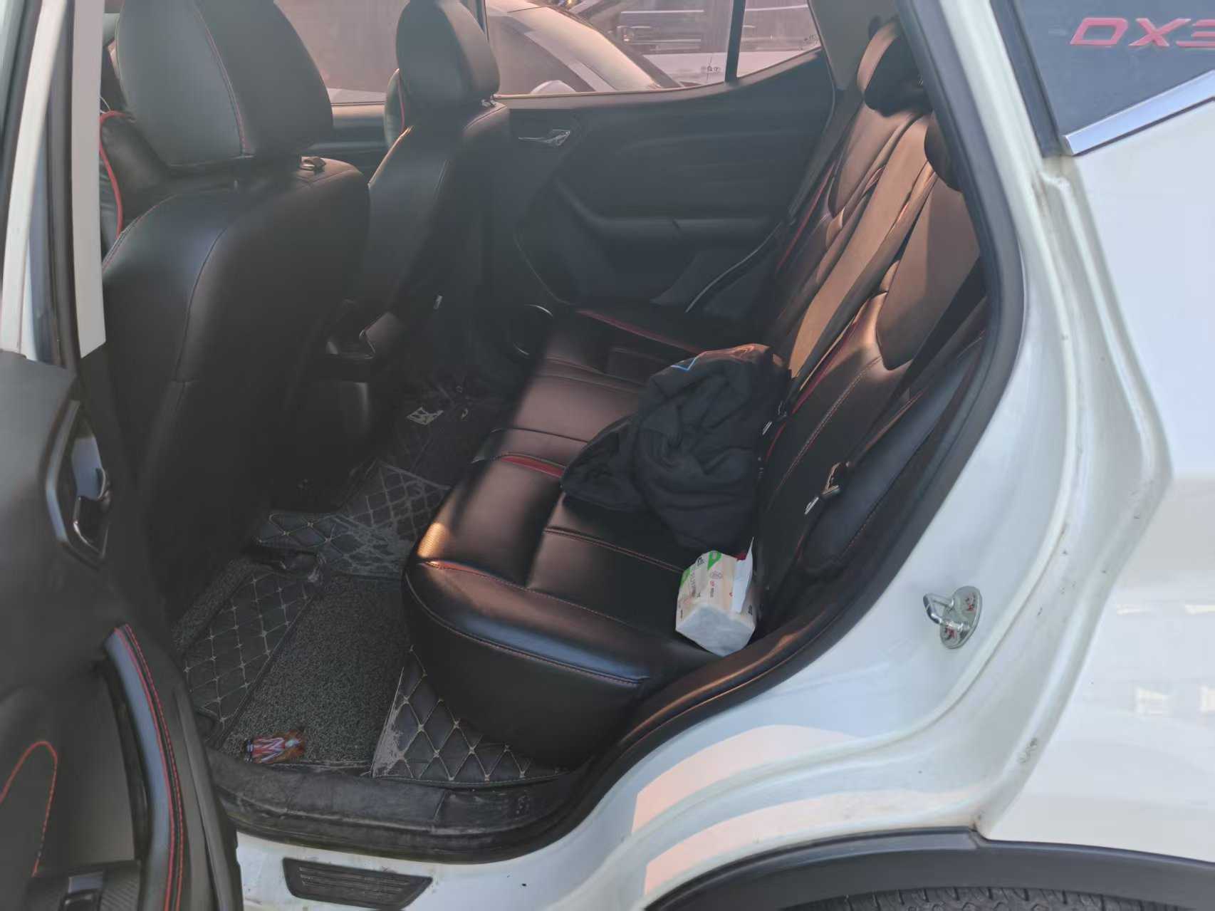 Soueast DX3 2017 imagen de coche #4