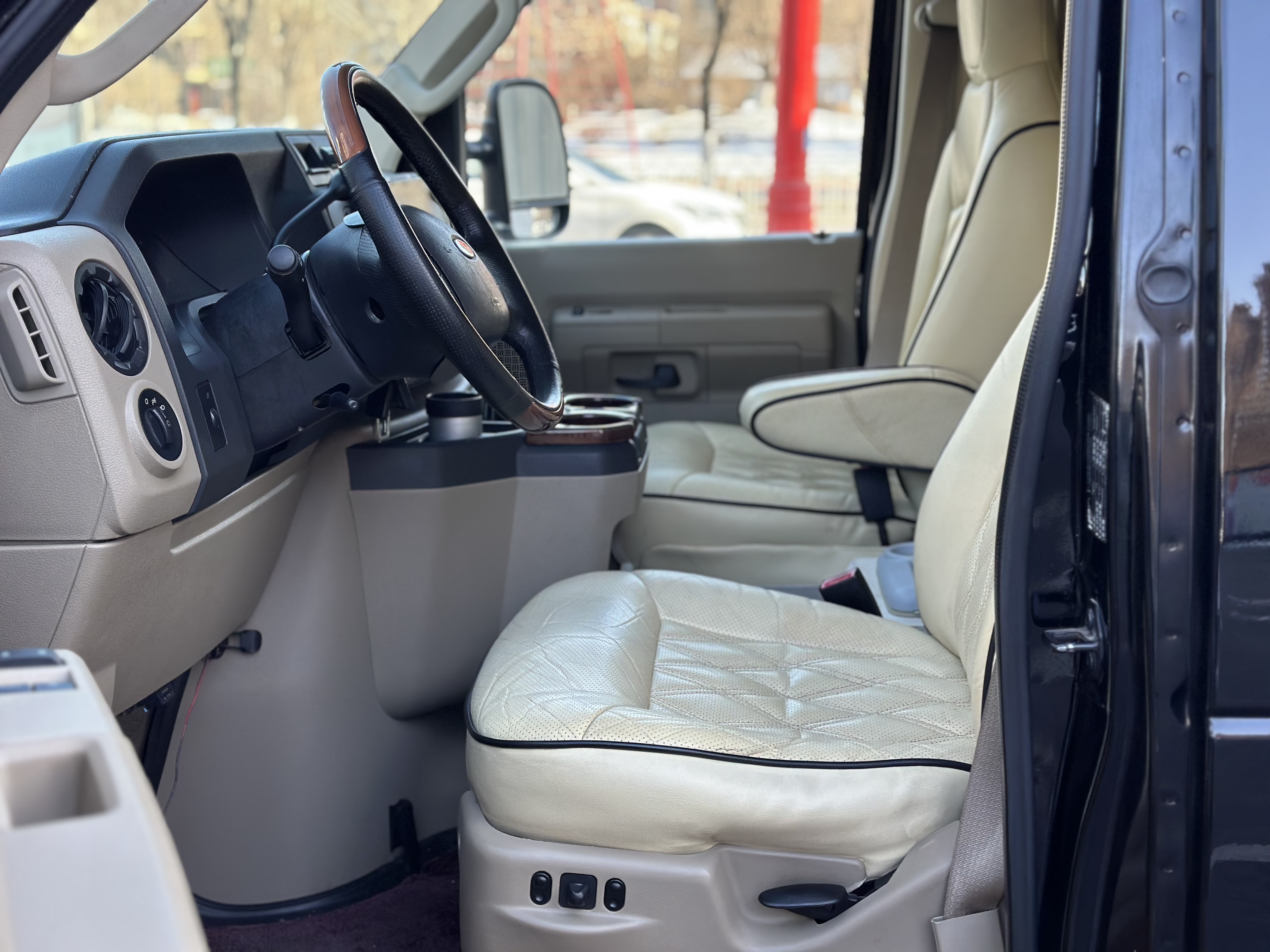 Ford E350 2012 #4 Ford E350 2012 imagen de coche #4