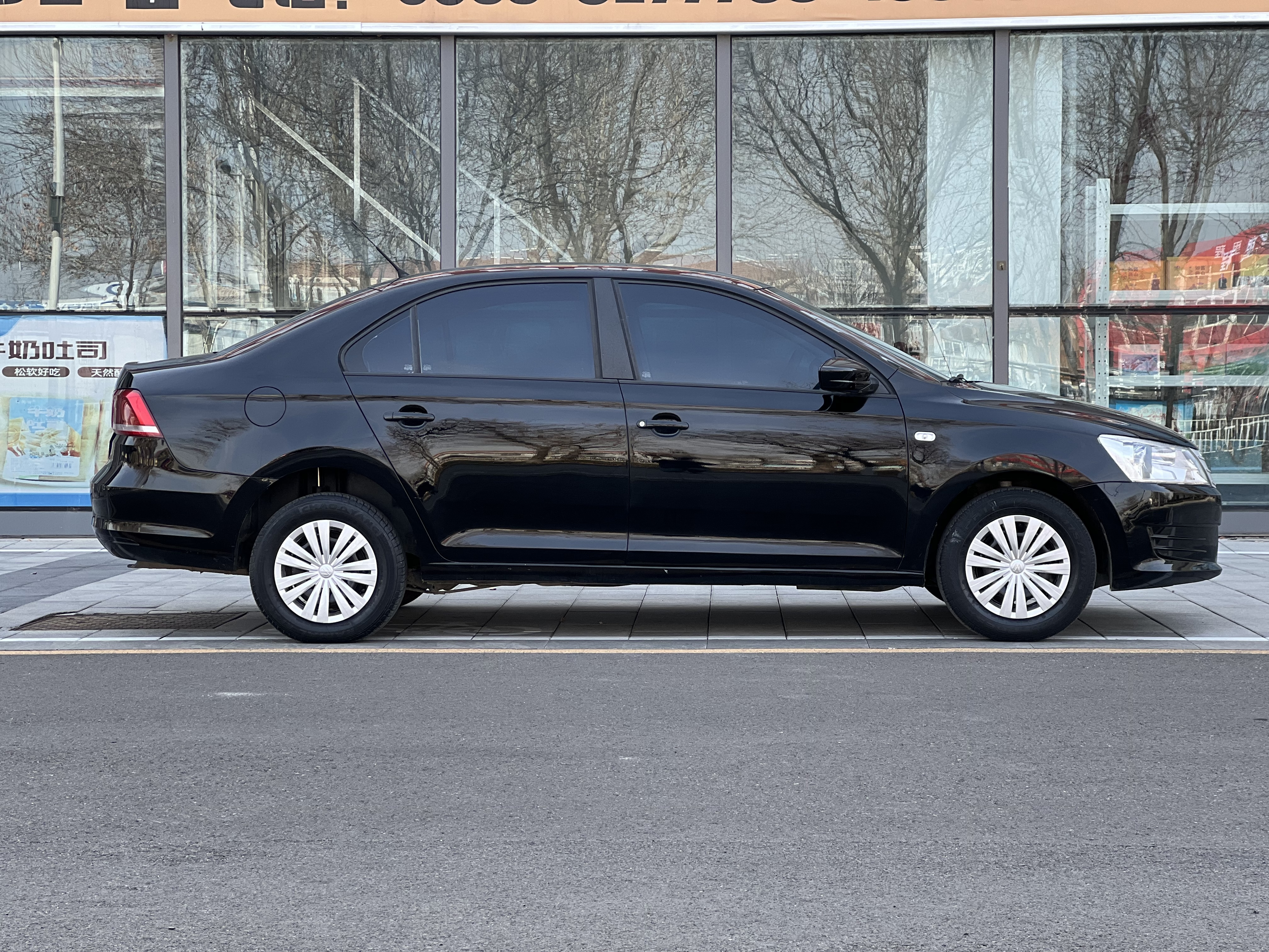 Santana 2015 immagine di auto #4