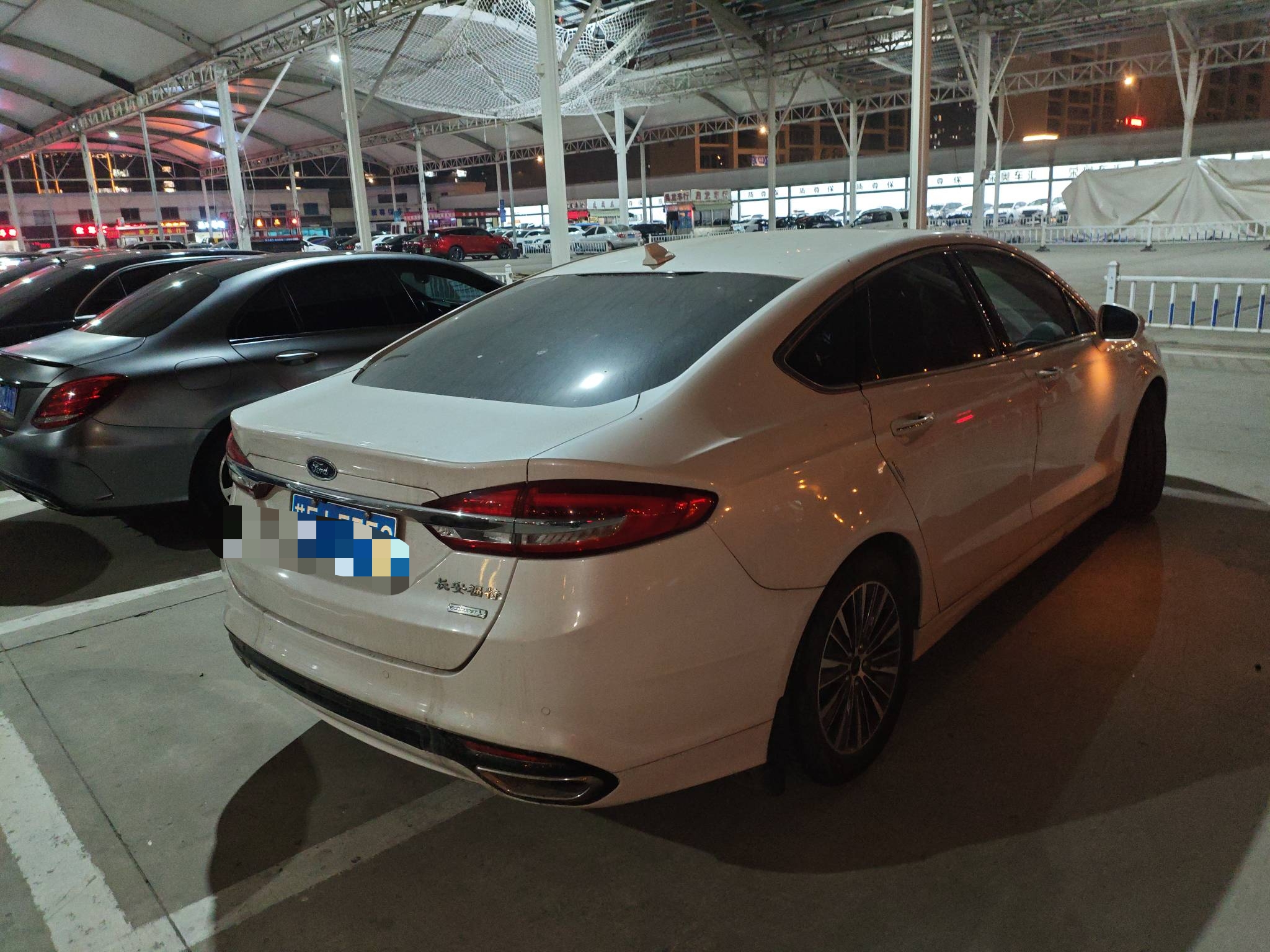 Ford Mondeo 2018 car image #4