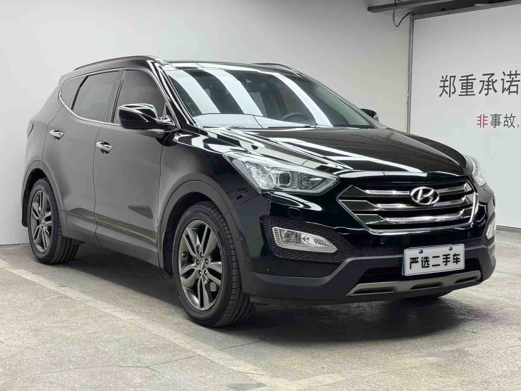 Hyundai Santa Fe (Imported) 2013 car image #4