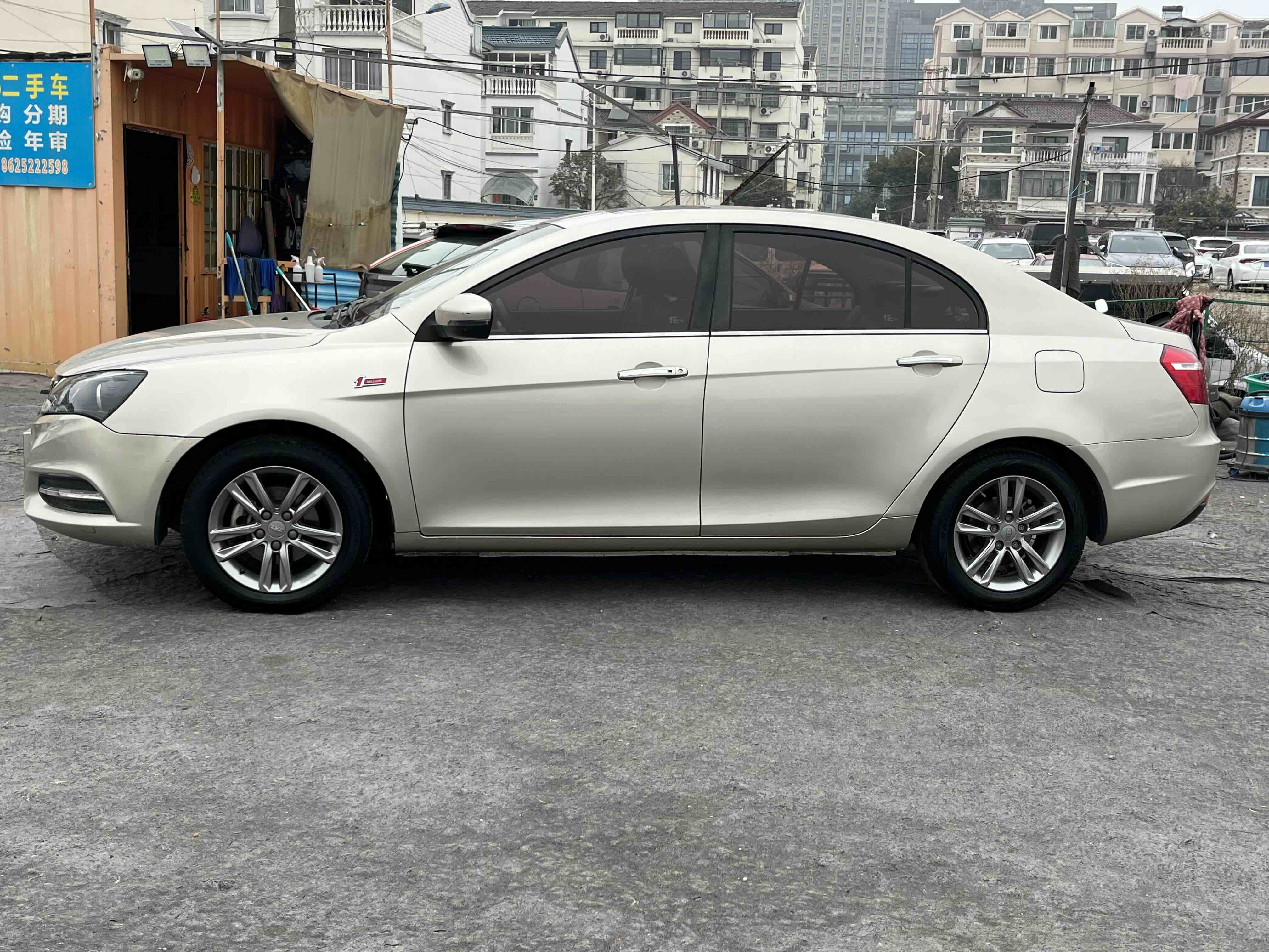GEELY Emgrand 2018 car image #4