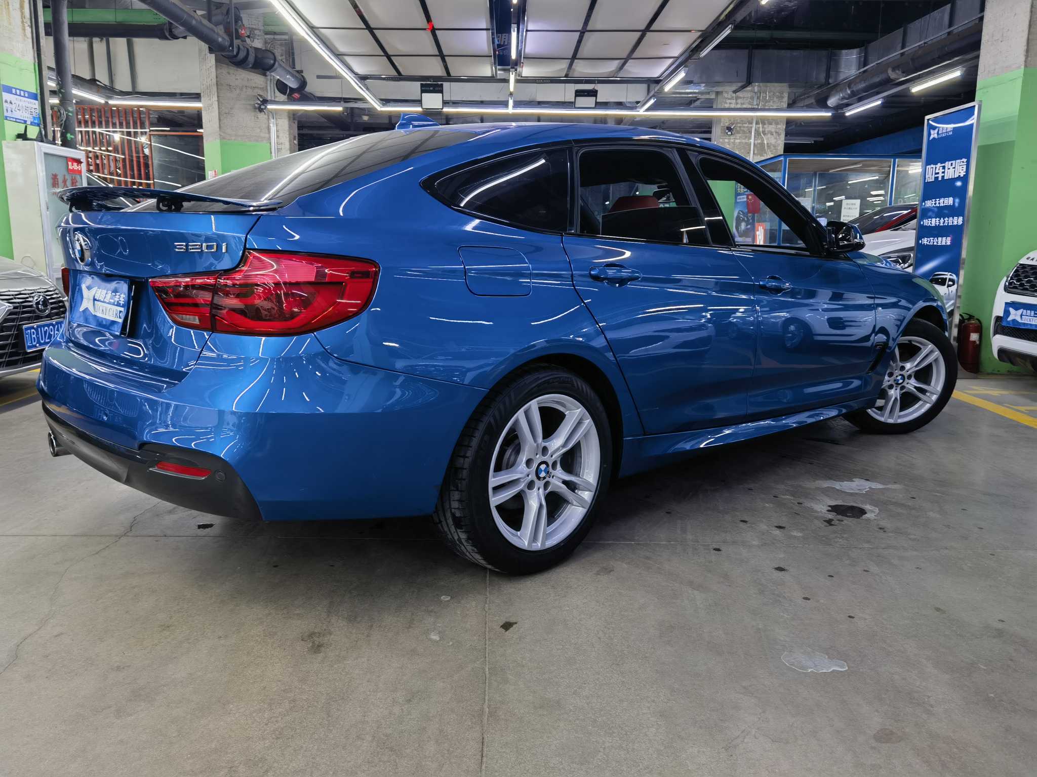 BMW 3 Series GT 2017 immagine di auto #4