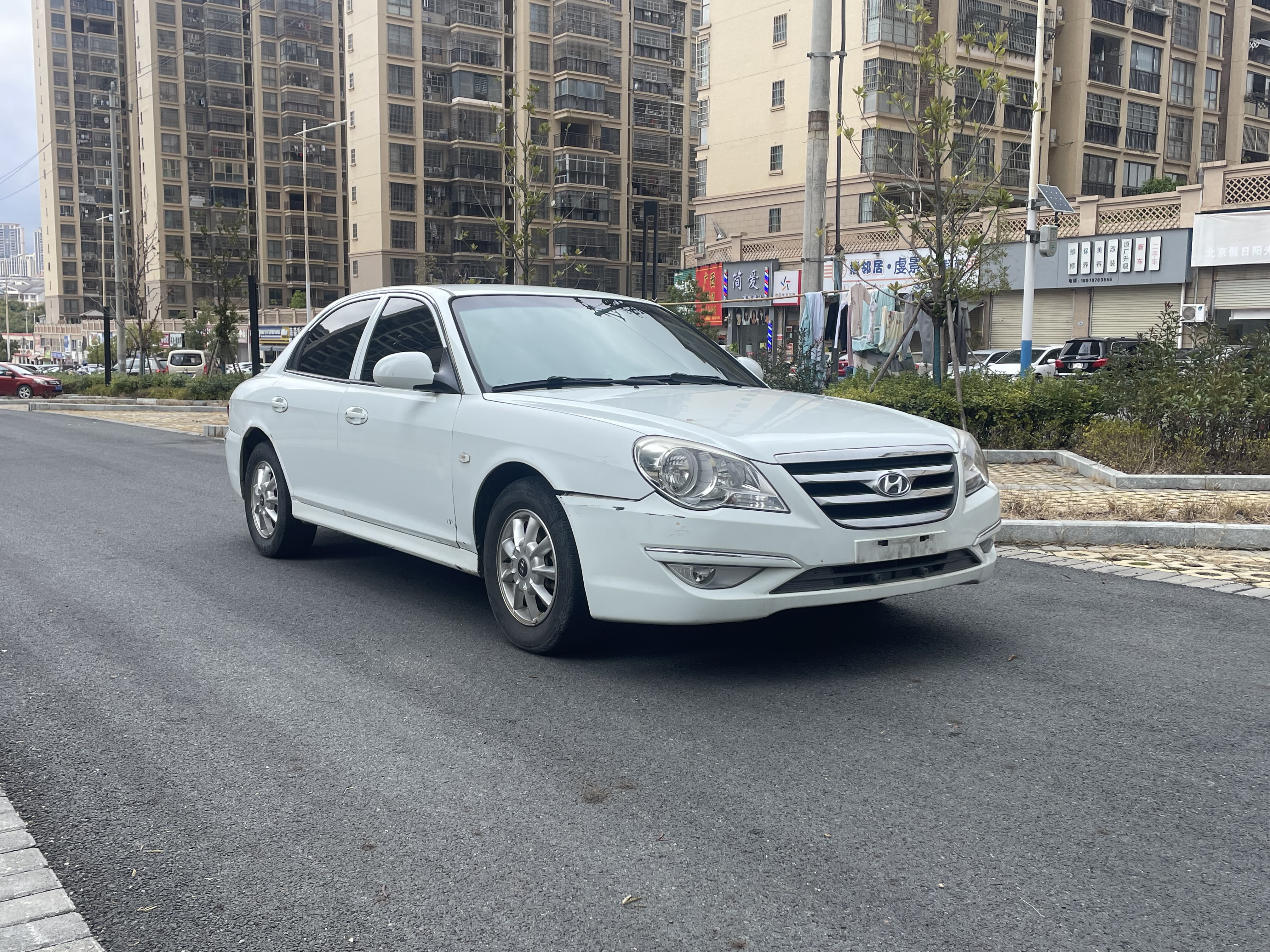 Hyundai moInca 2017 car image #4