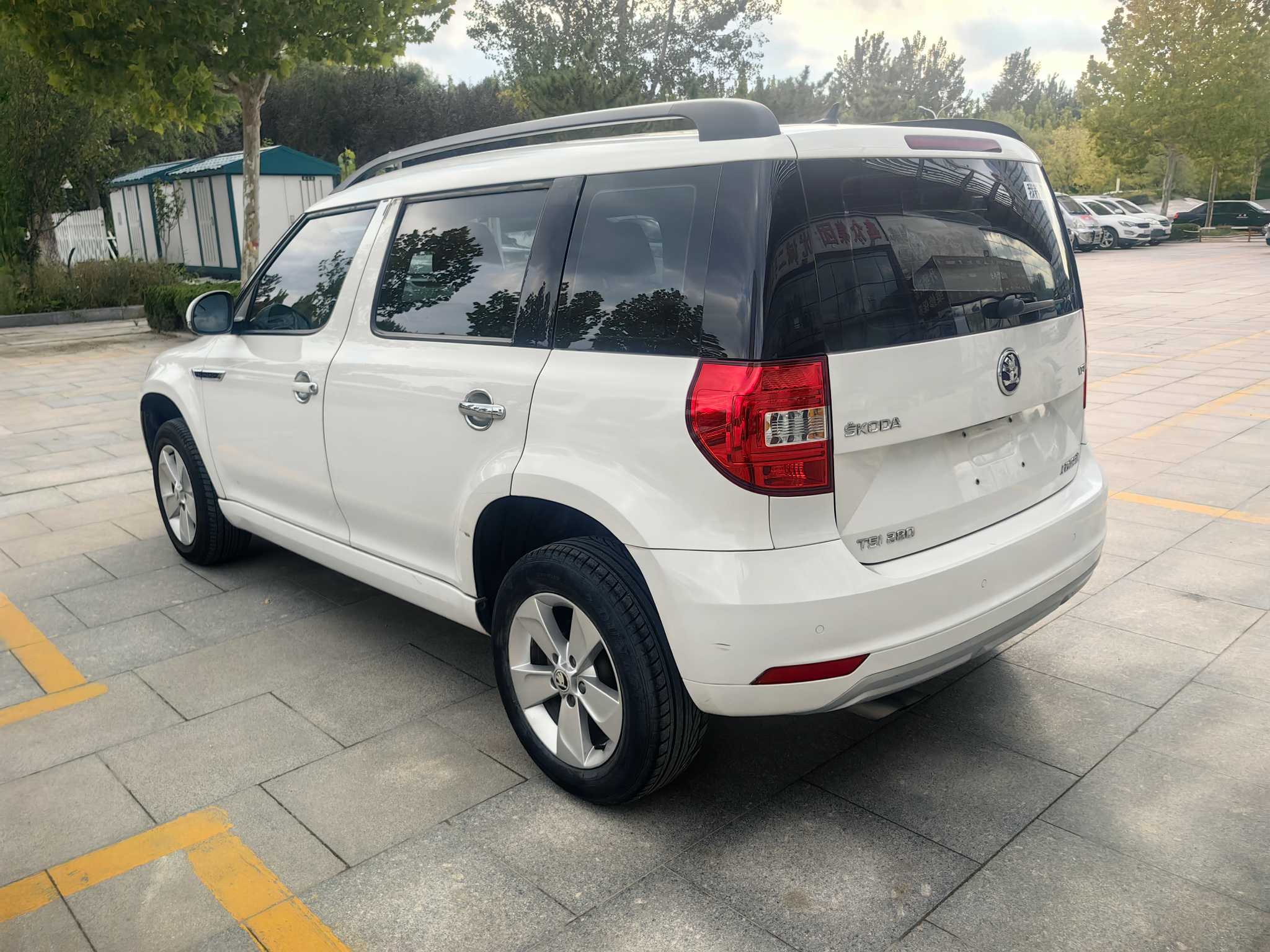 Skoda Yeti 2017 car image #4