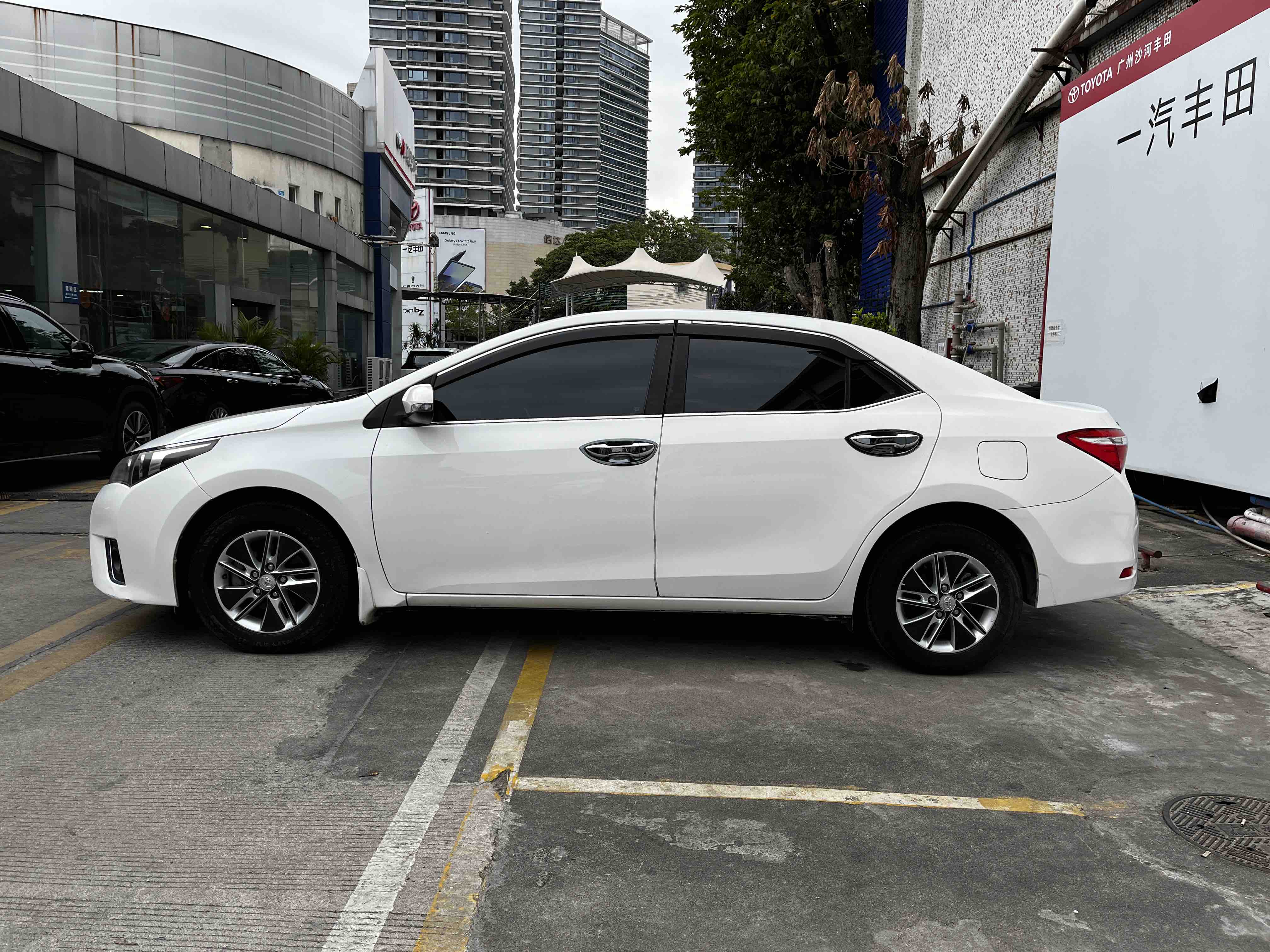 Corolla 2017 car image #4