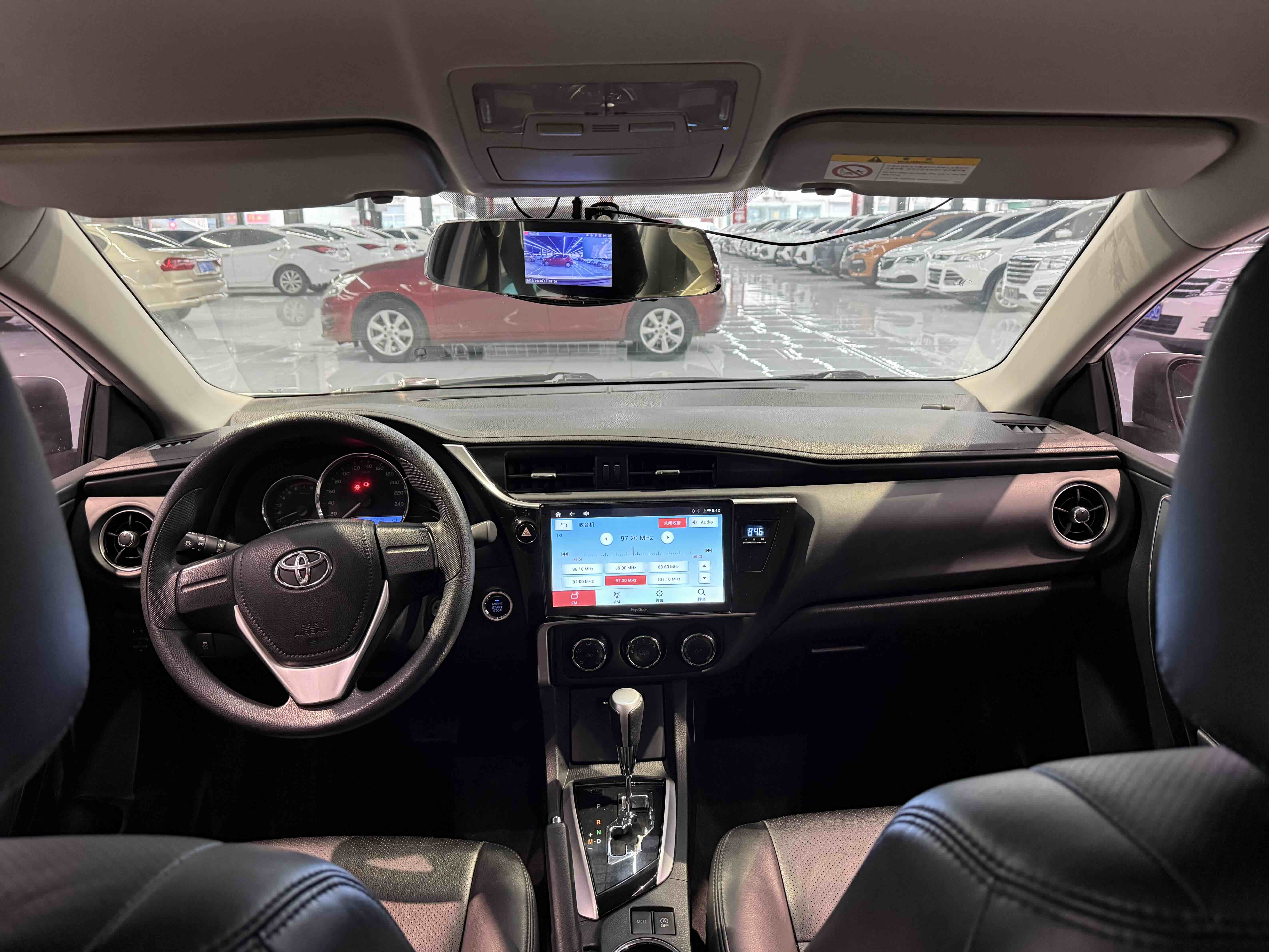 Corolla 2018 car image #4
