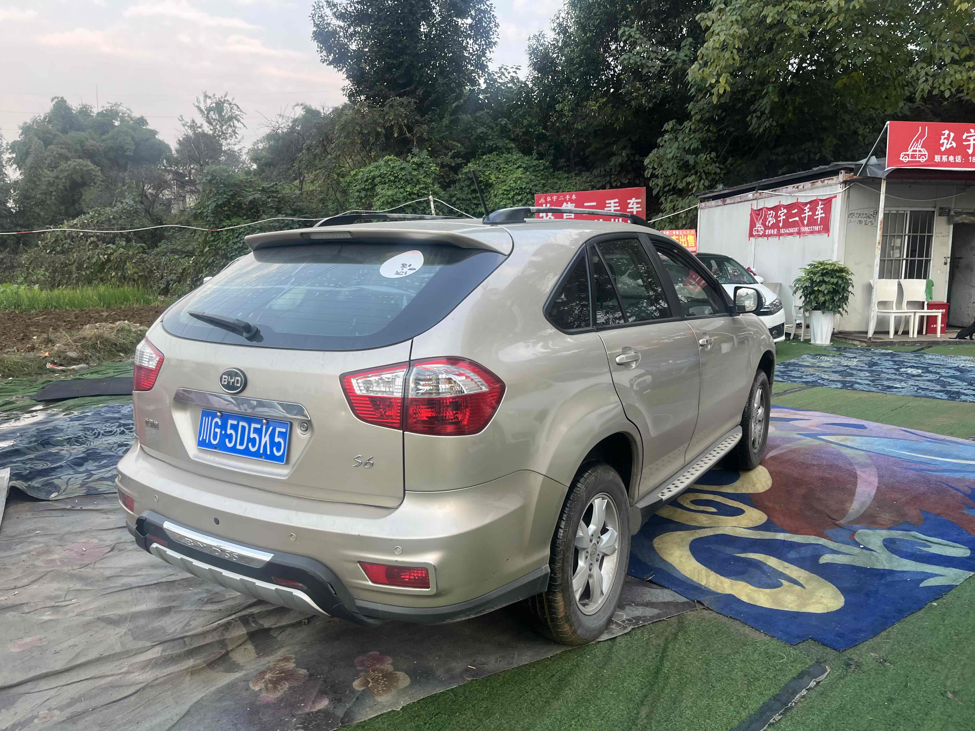 BYD M6 2014 car image #4