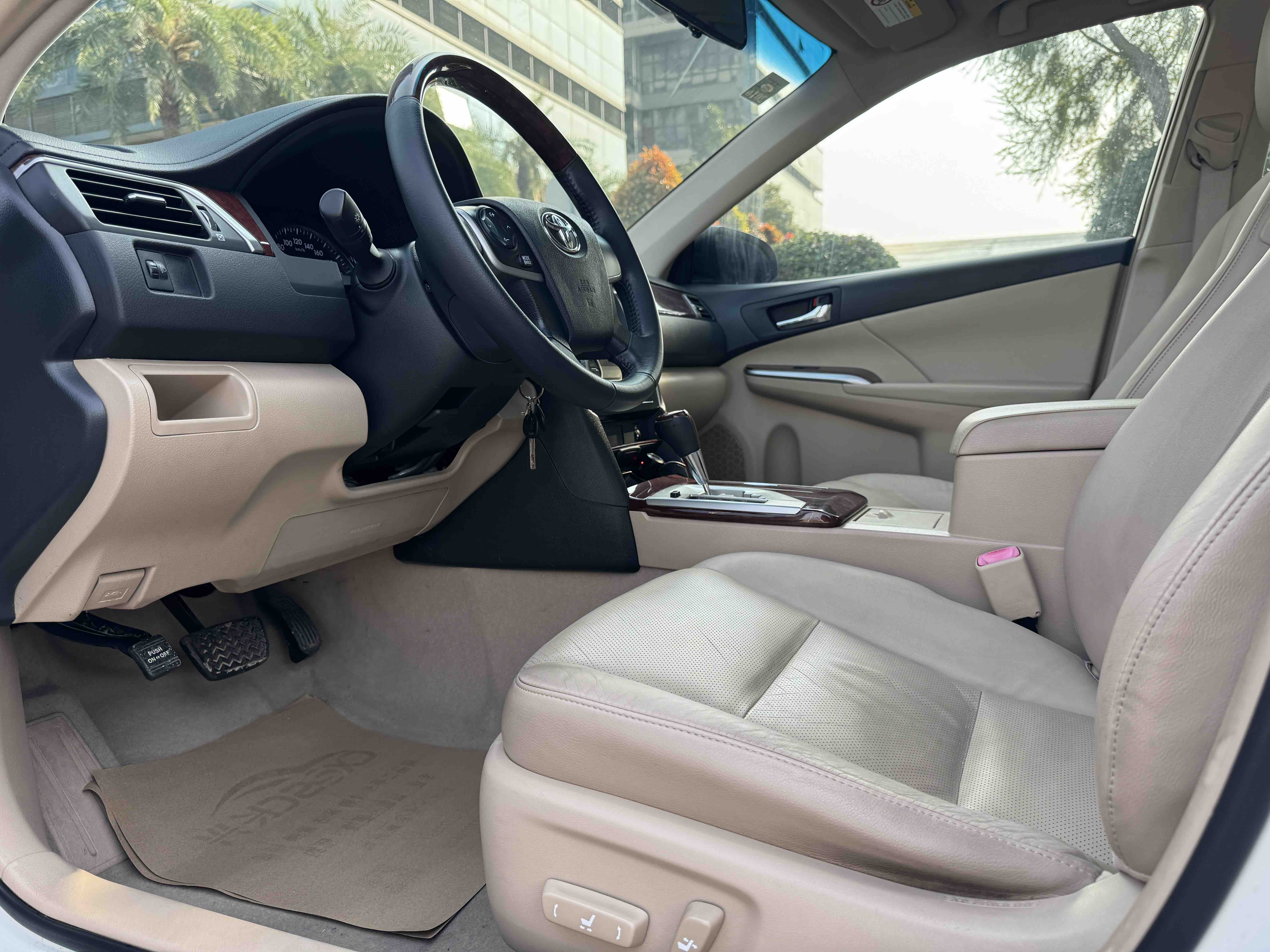 Toyota Camry 2014 car image #4