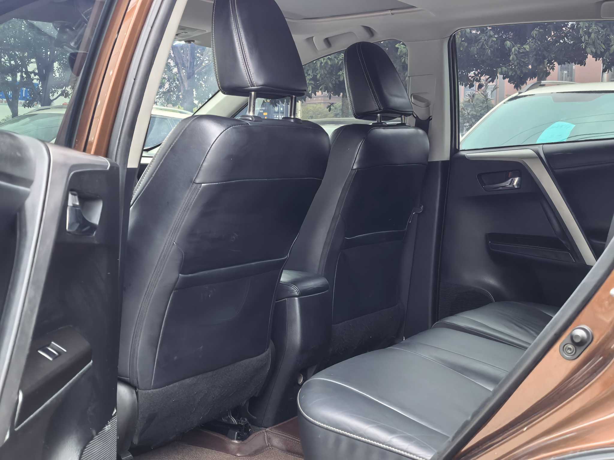 Toyota RAV4 2017 #4 Toyota RAV4 2017 car image #4
