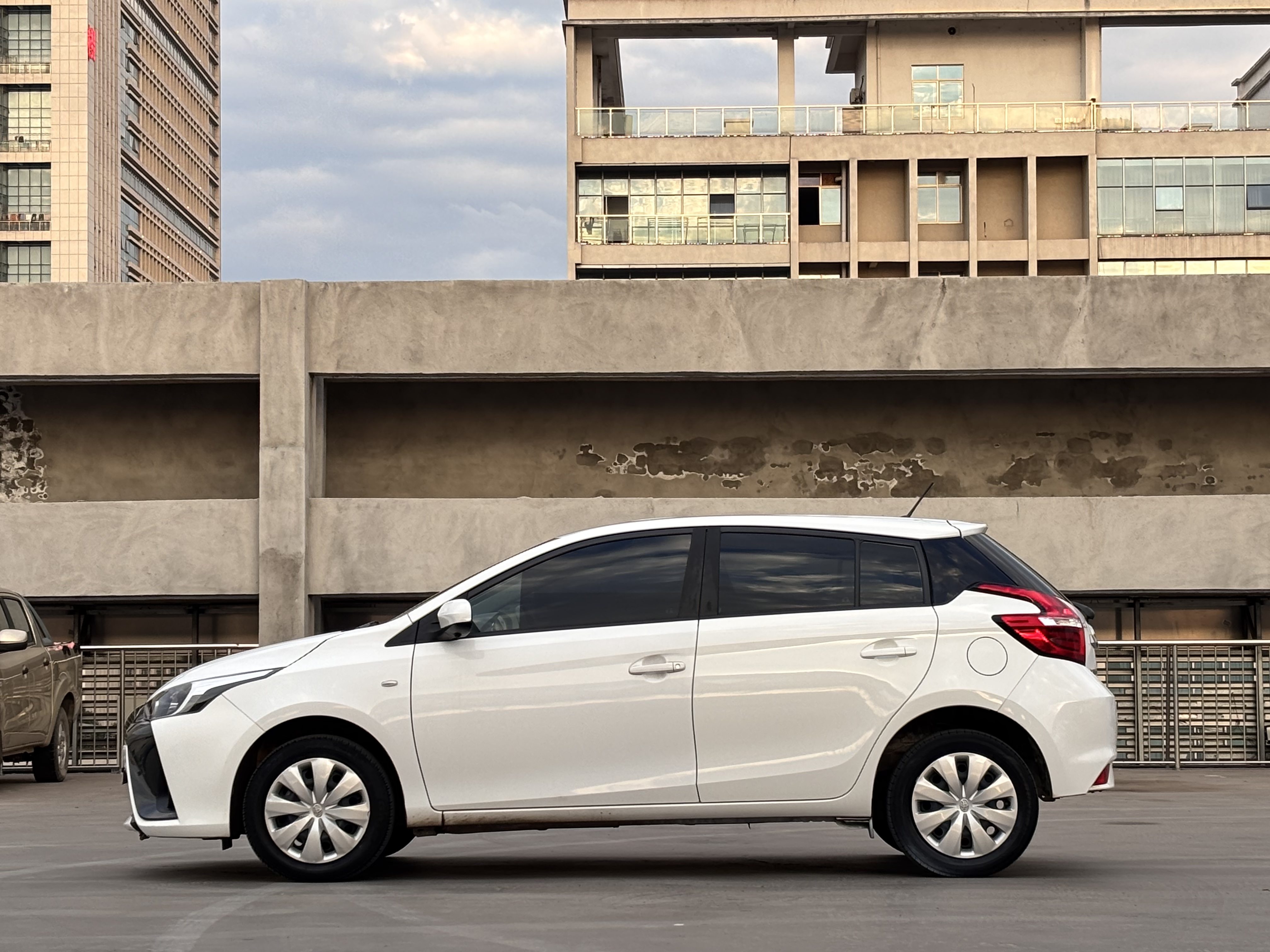 Toyota Yaris L Zhixuan 2018 #4 Toyota Yaris L Zhixuan 2018 car image #4