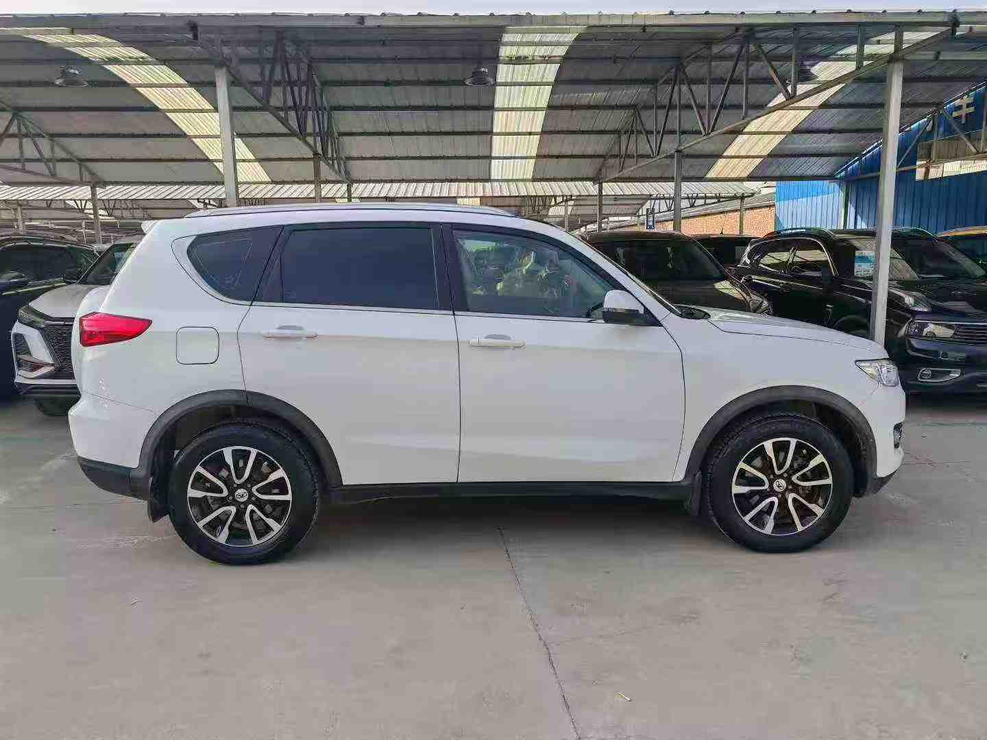 凯翼 凯翼X3 2016 汽车图片 #4