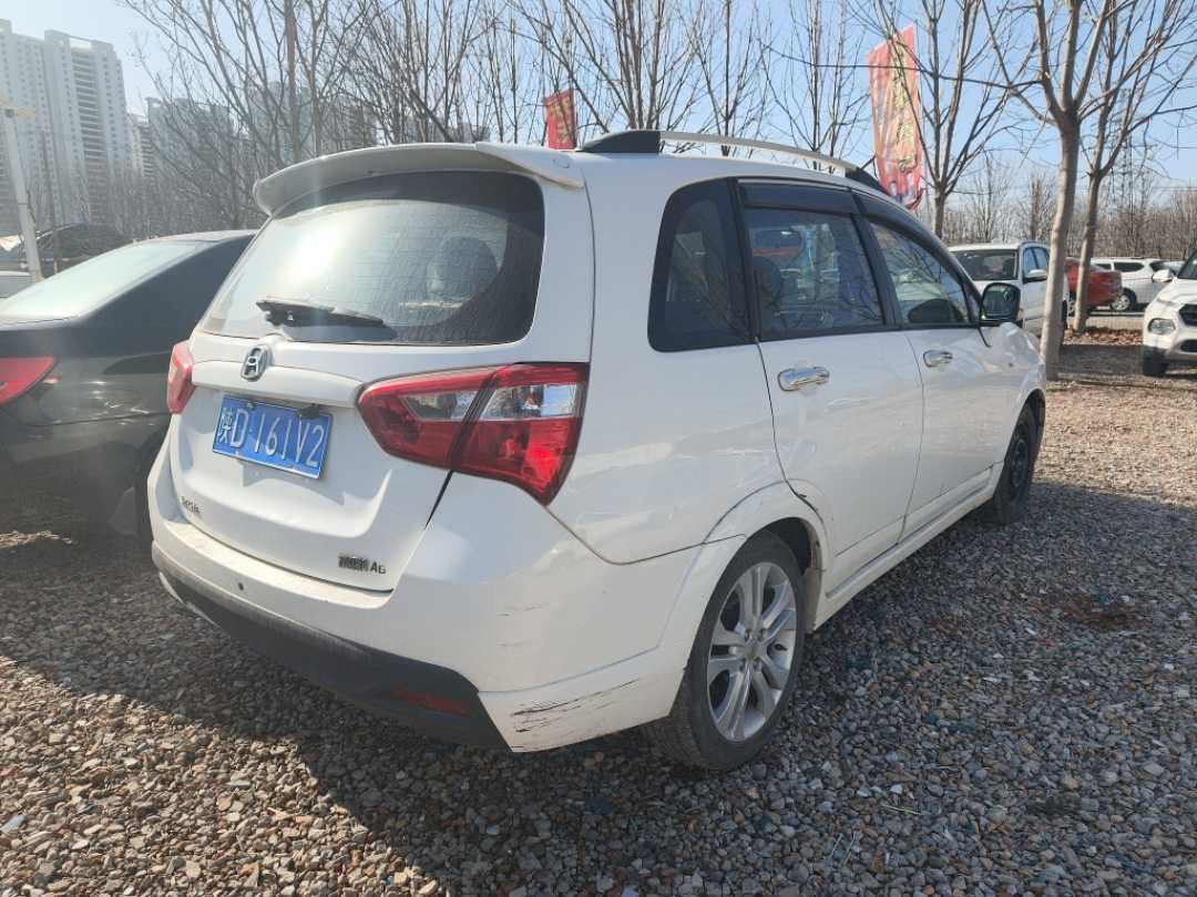 Suzuki Liana A6 2016 immagine di auto #4
