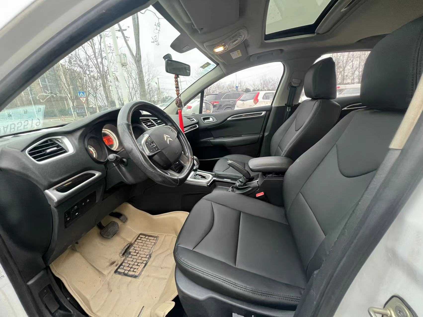 Citroen C4L 2016 car image #4