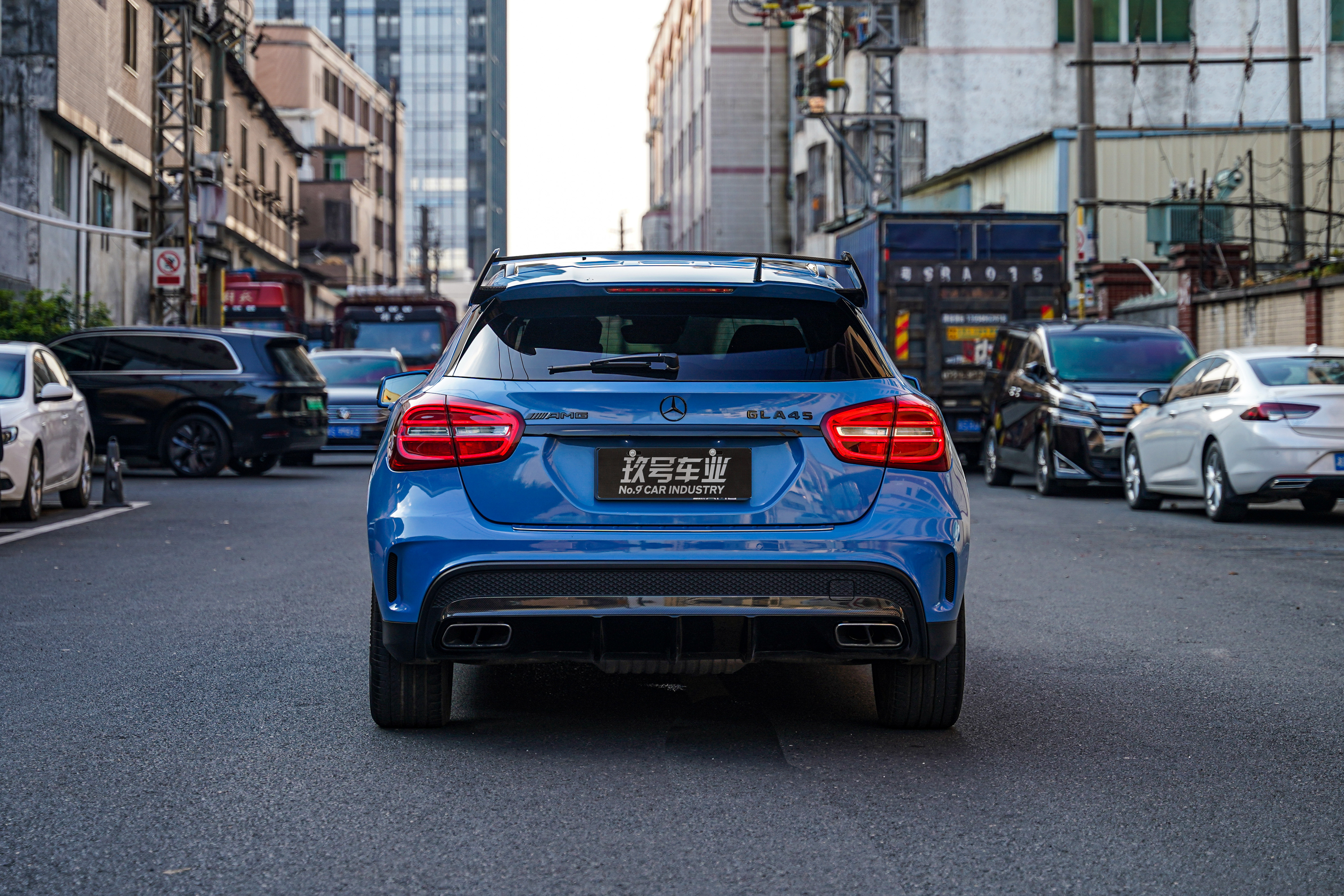 Mercedes-Benz GLA AMG 2017 #4 Mercedes-Benz GLA AMG 2017 car image #4