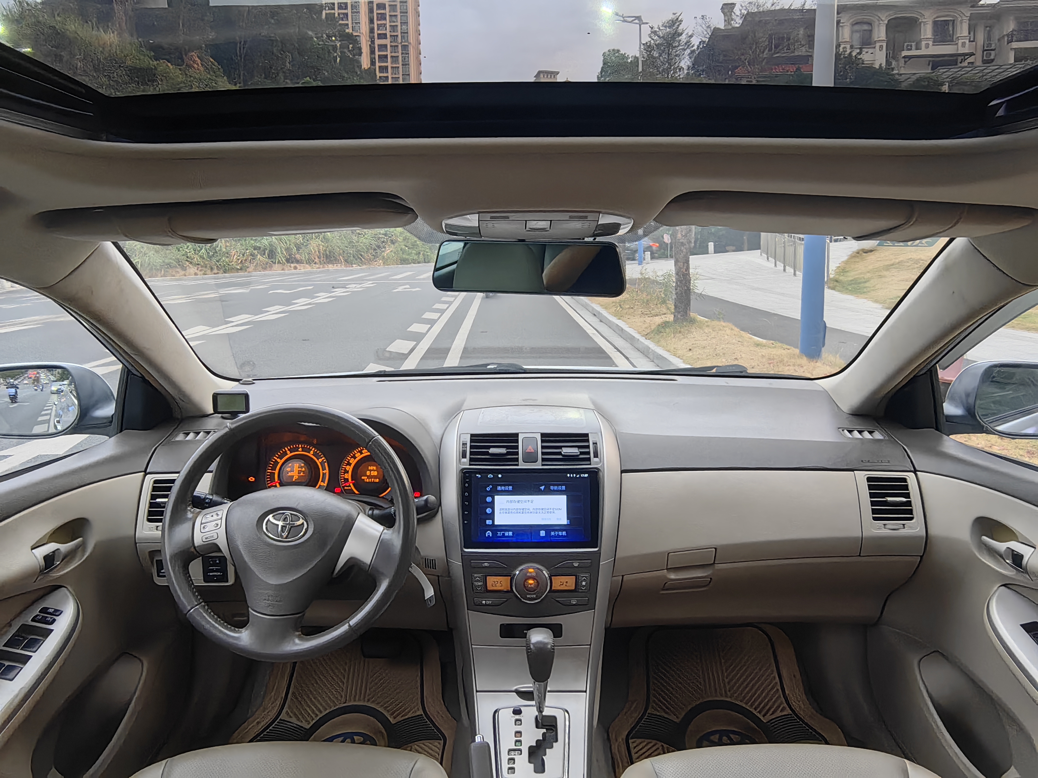 Toyota Corolla 2010 car image #4