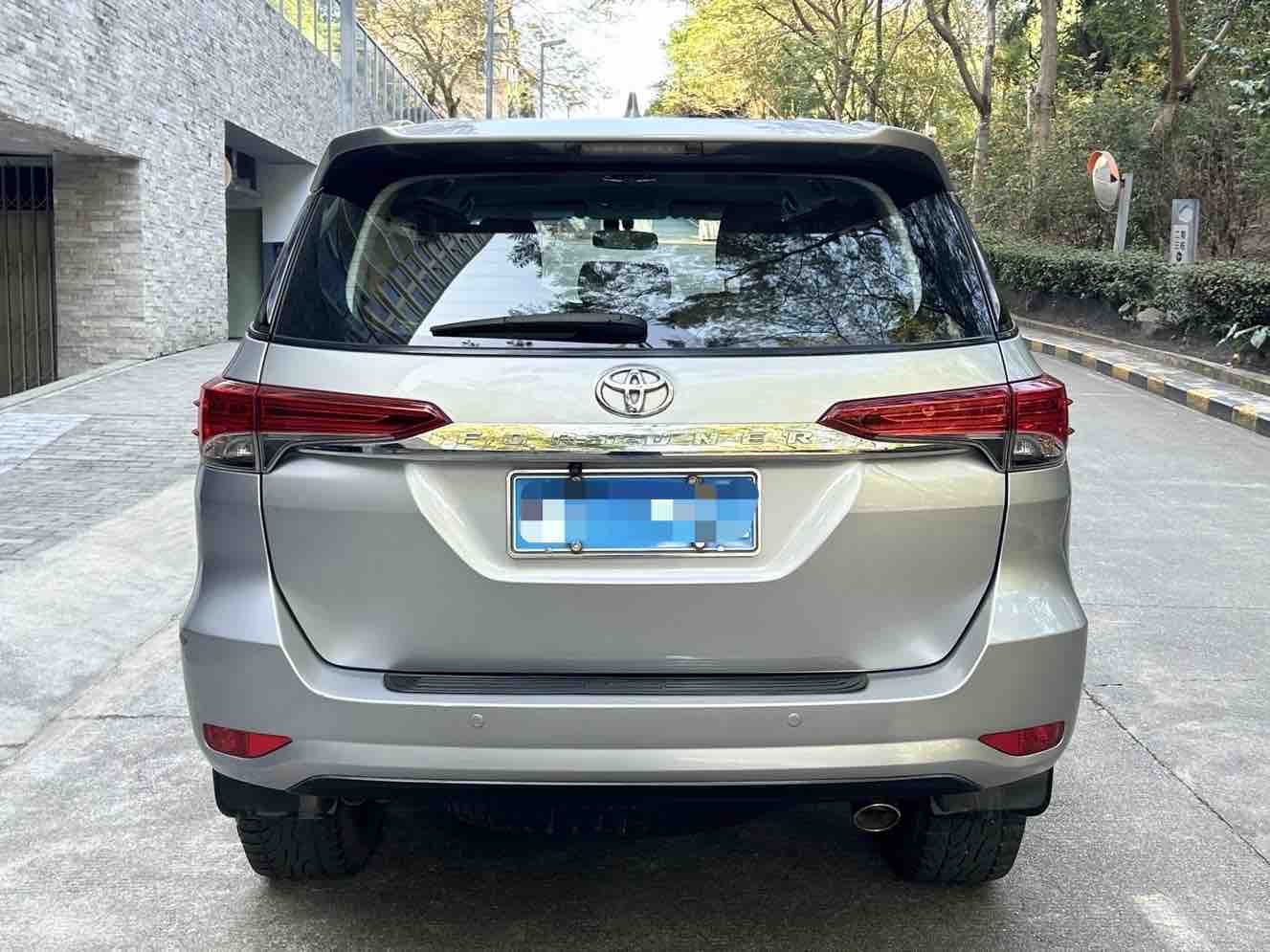 Toyota Fortuner 2017 car image #4