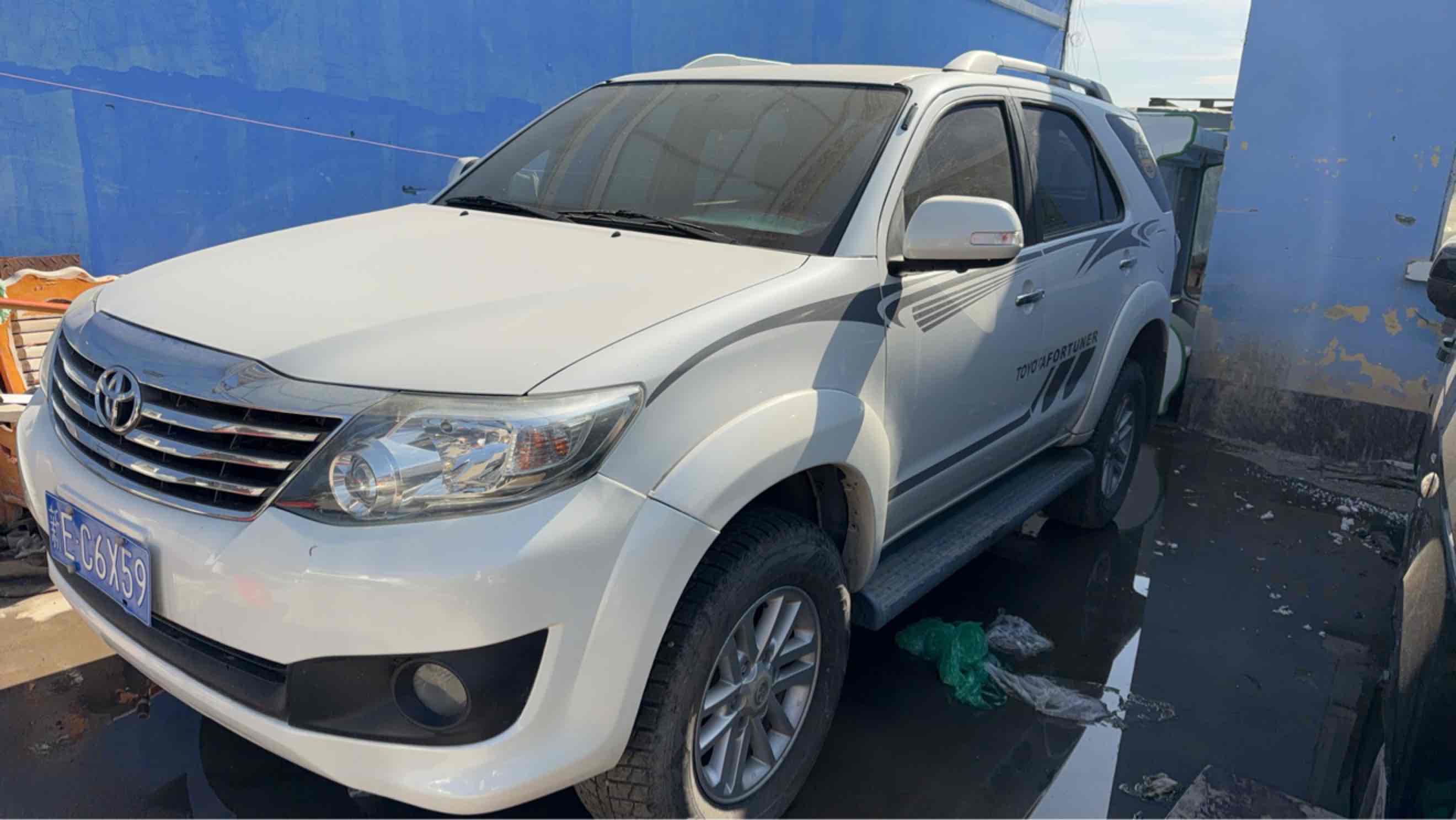 Toyota Fortuner 2016 immagine di auto #4