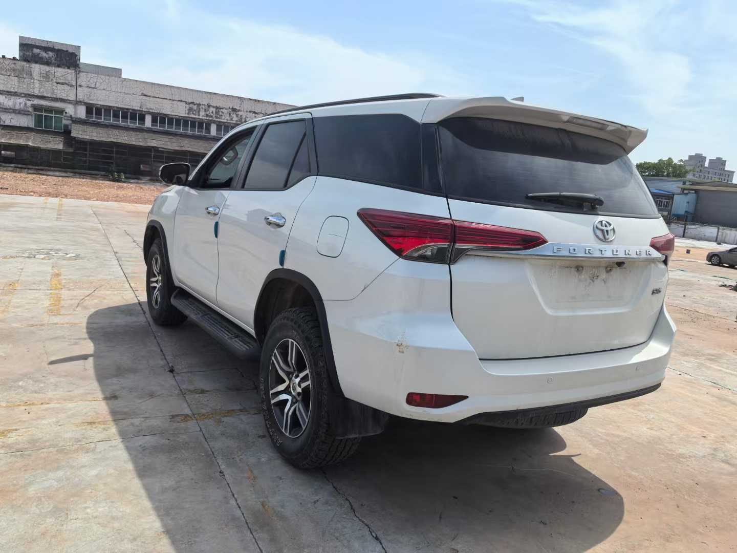 Toyota Fortuner 2019 car image #4