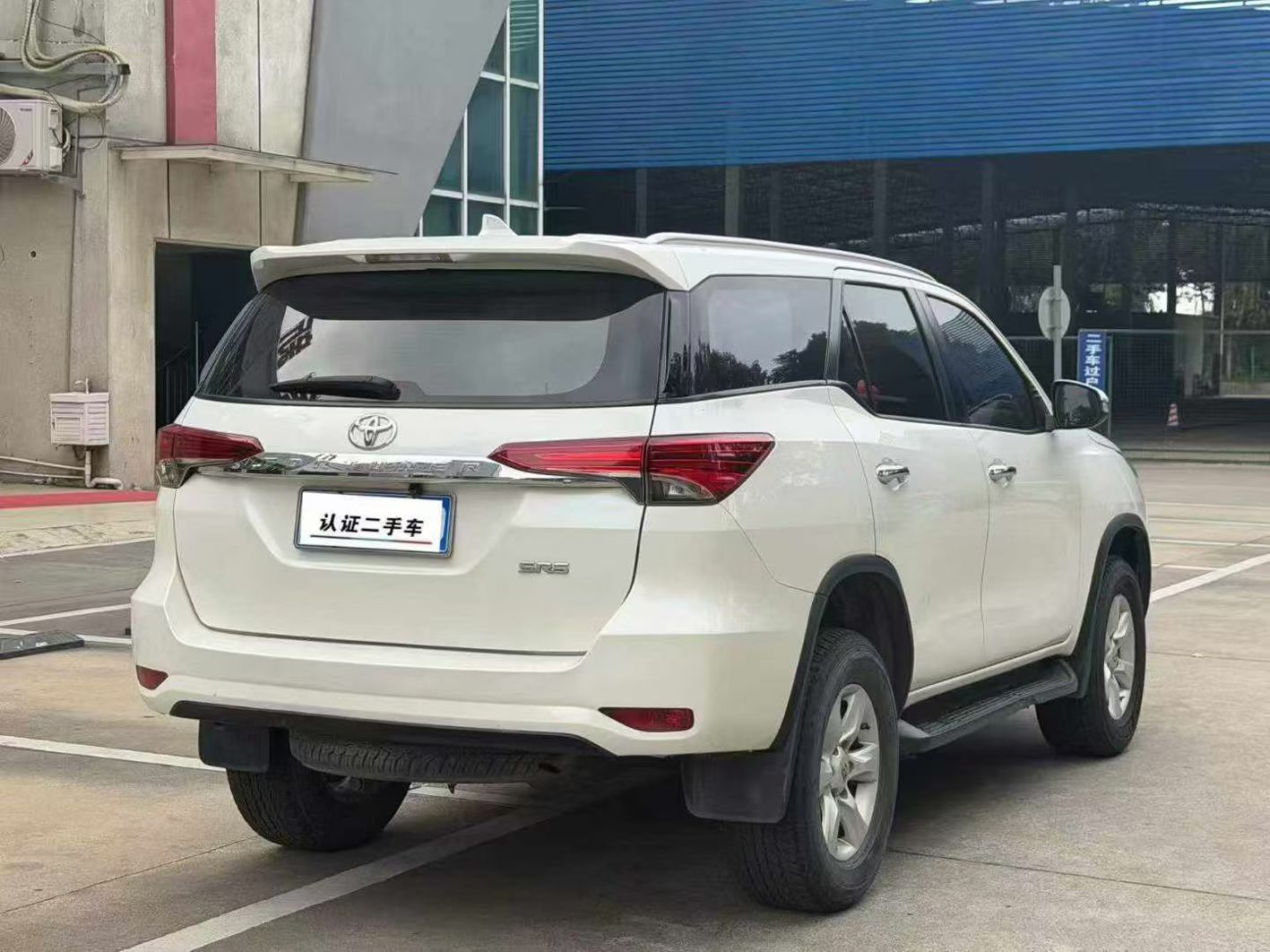 Toyota Fortuner 2019 car image #4