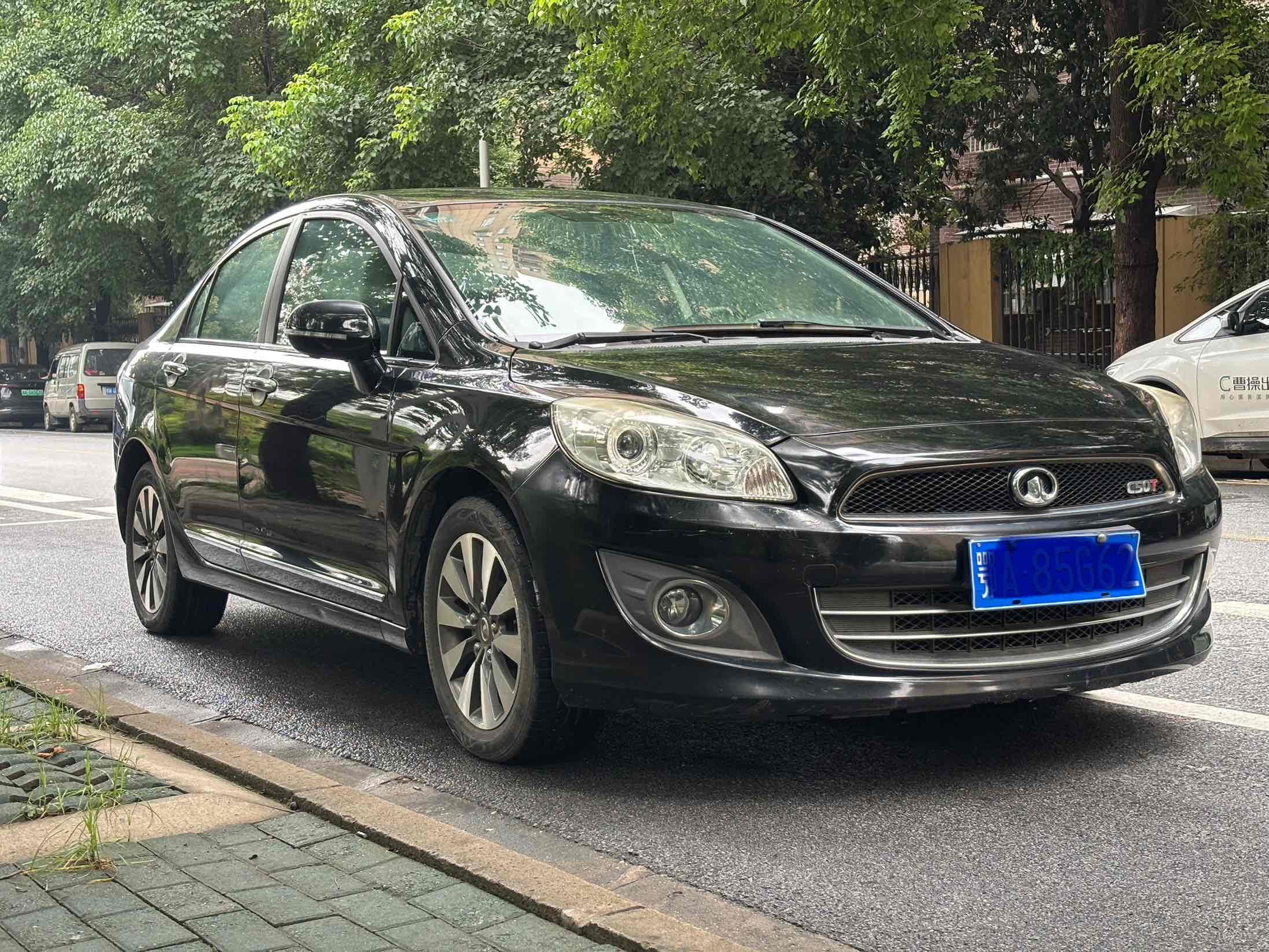 Great Wall C50 2013 imagen de coche #4