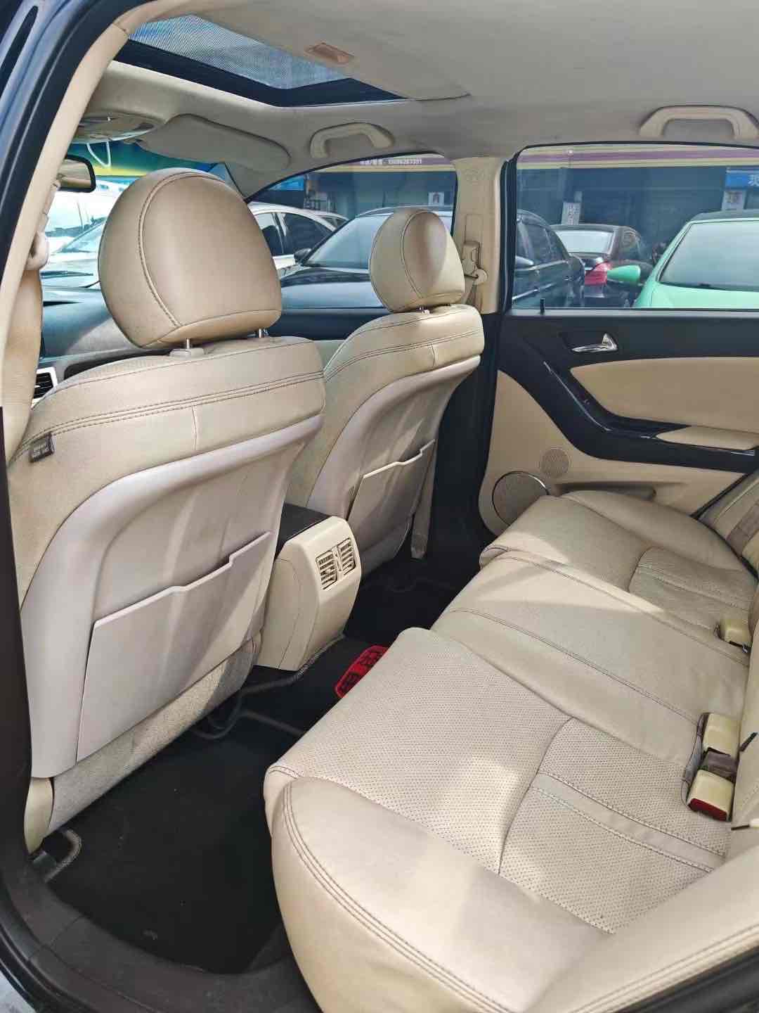 BYD SiRui 2015 #4 BYD SiRui 2015 car image #4