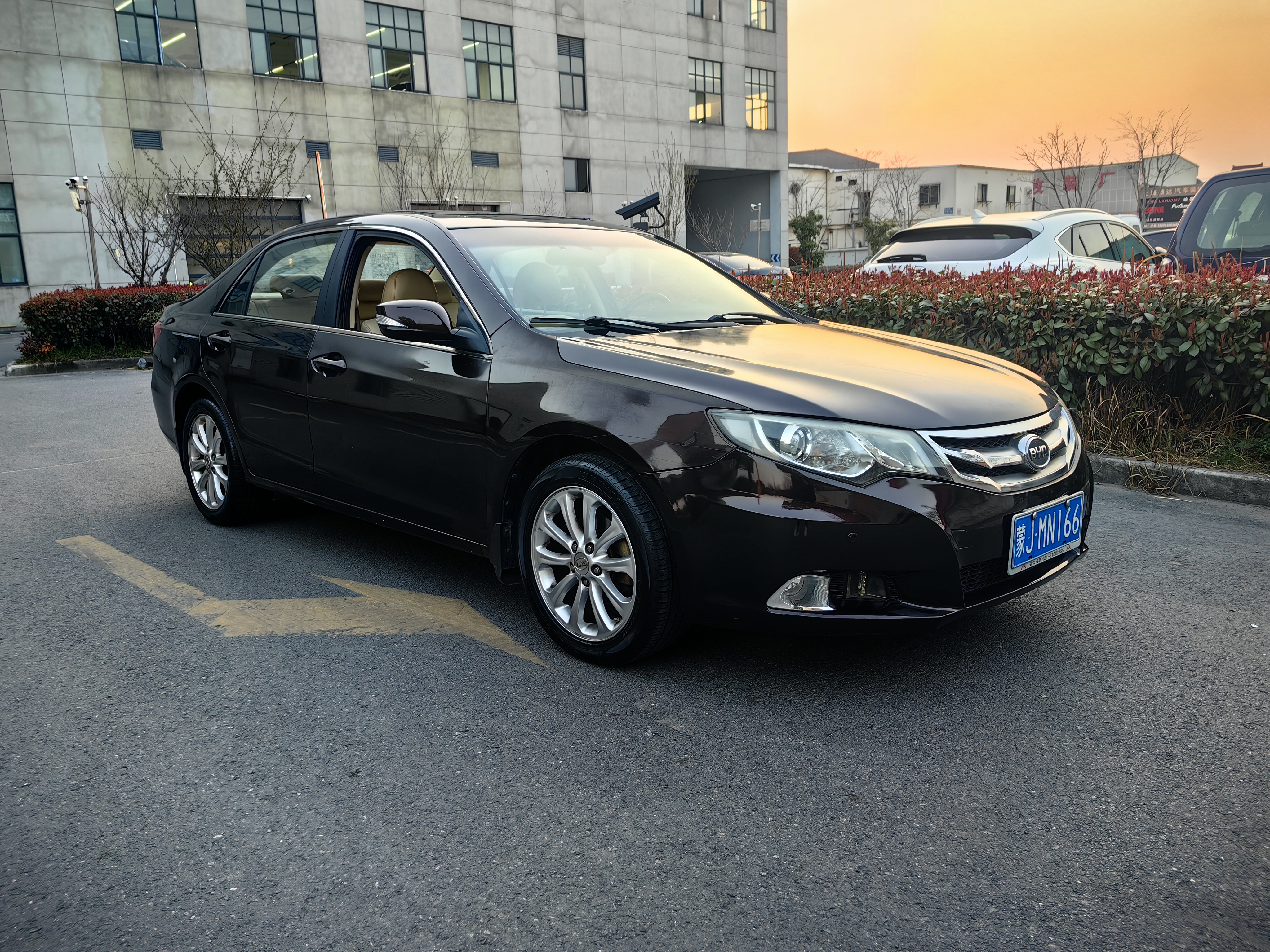 BYD SiRui 2014 car image #4