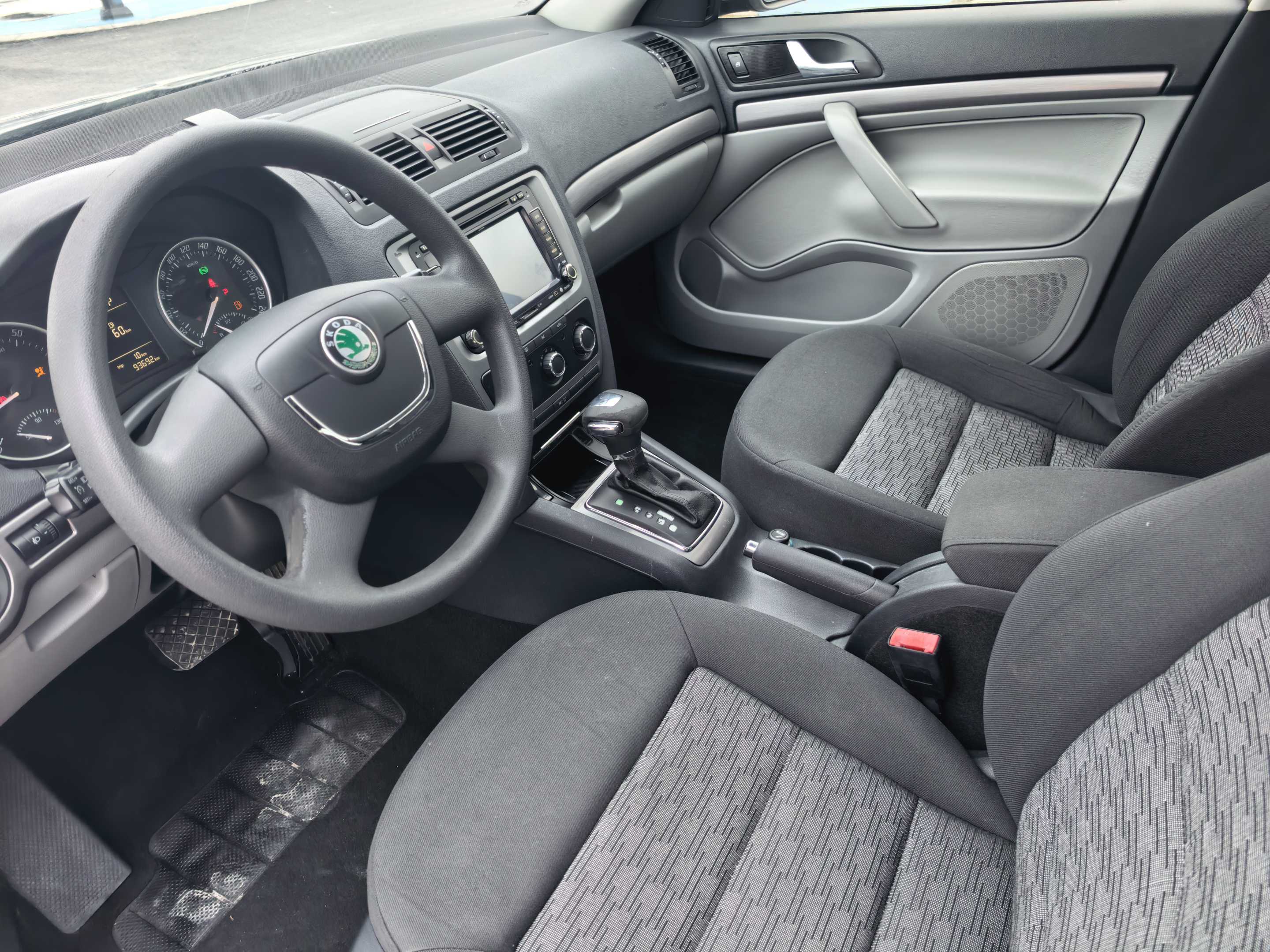 Skoda Octavia 2013 car image #4
