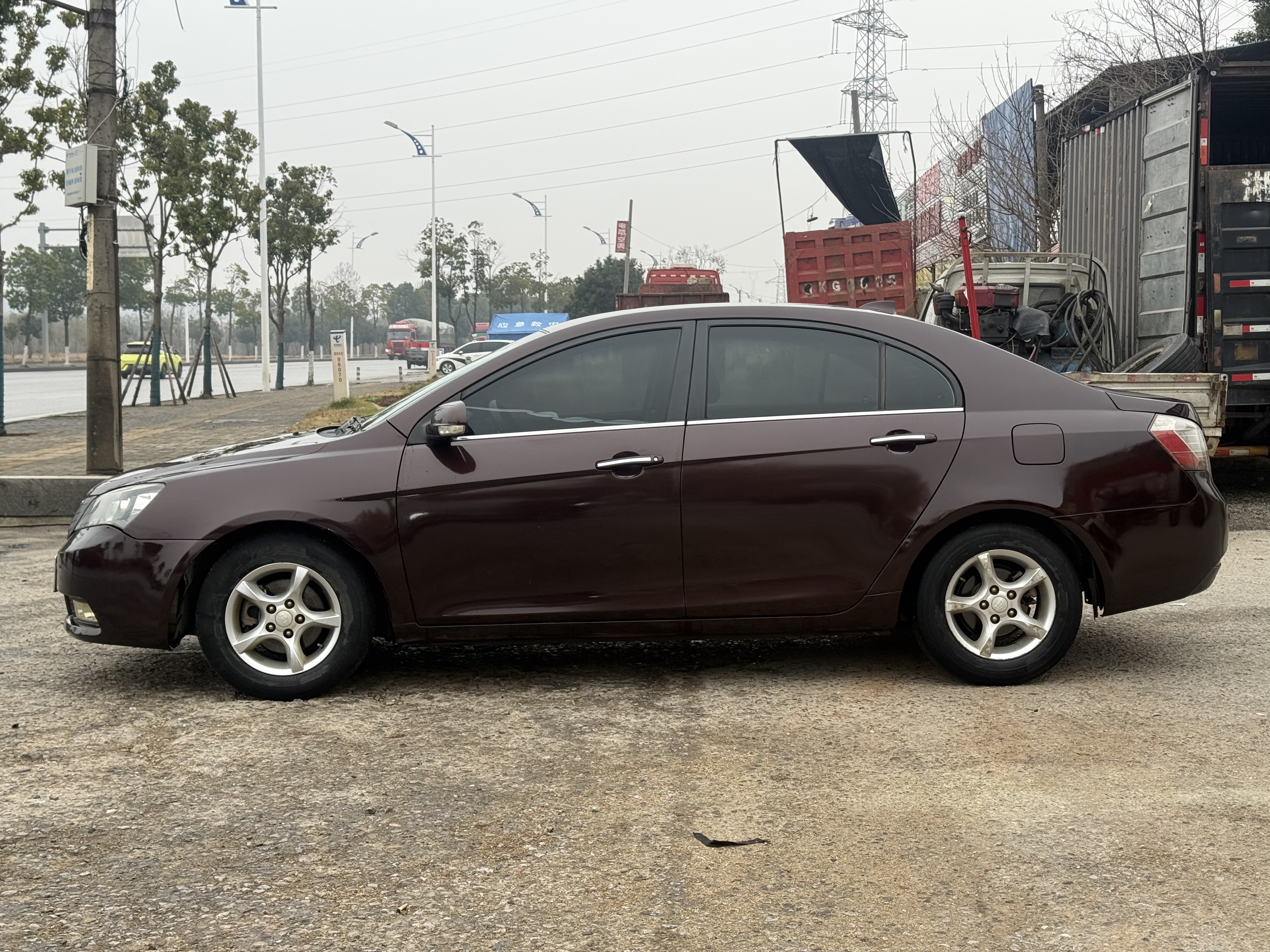 GEELY Emgrand Classic 2012 #4 GEELY Emgrand Classic 2012 imagem de carro #4