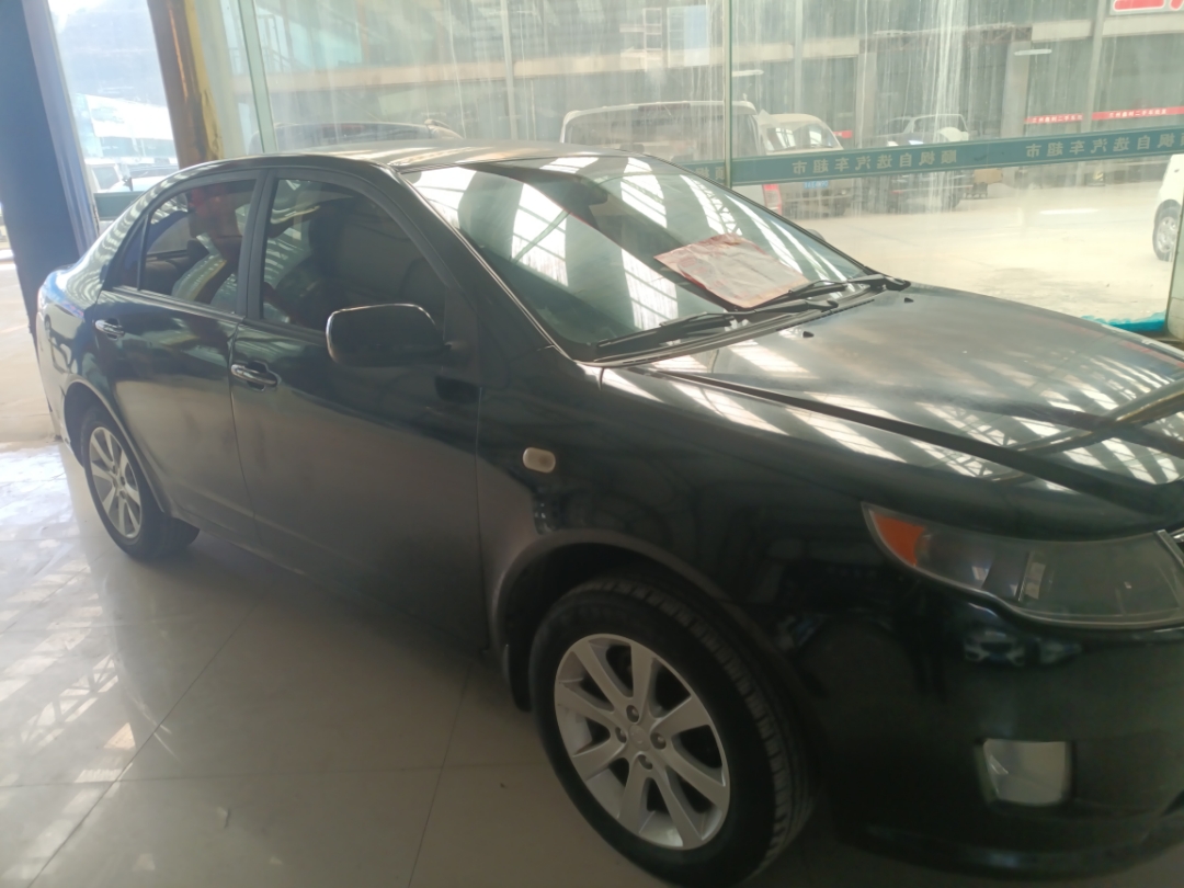 GEELY Golden Eagle 2012 #4 GEELY Golden Eagle 2012 immagine di auto #4