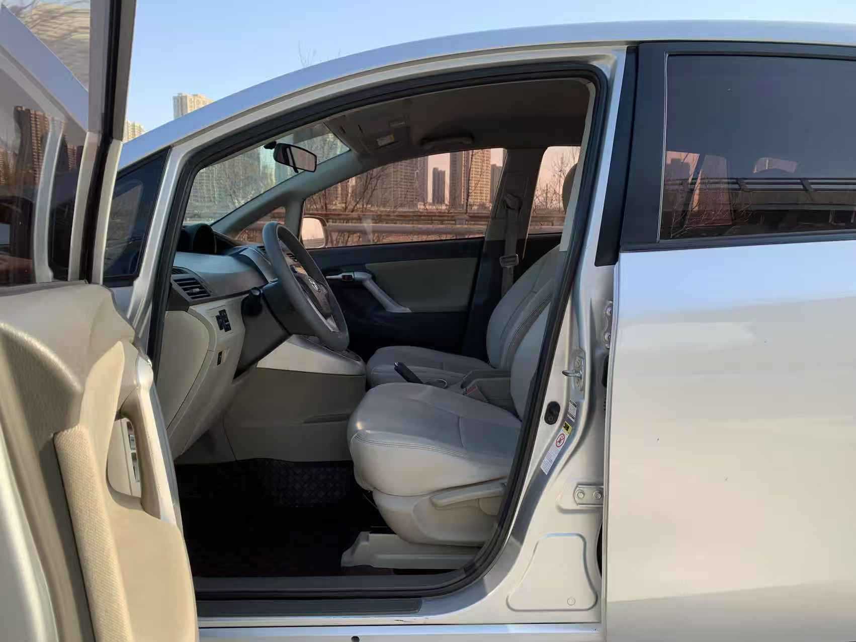 Toyota Verso 2012 car image #4