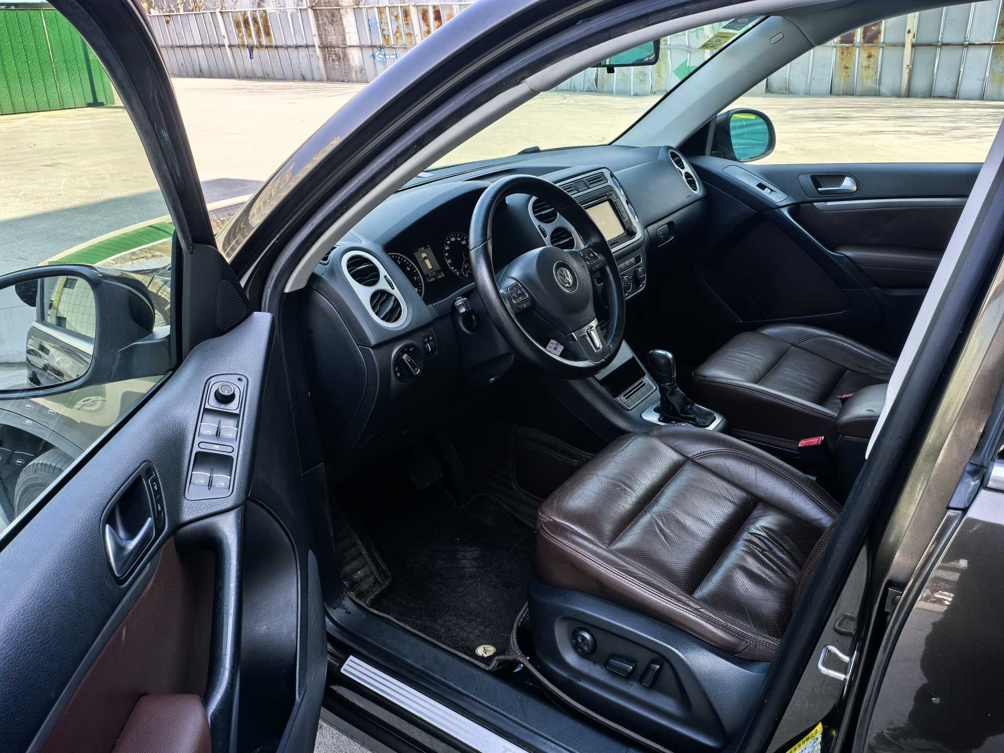 Volkswagen Tiguan 2013 car image #4