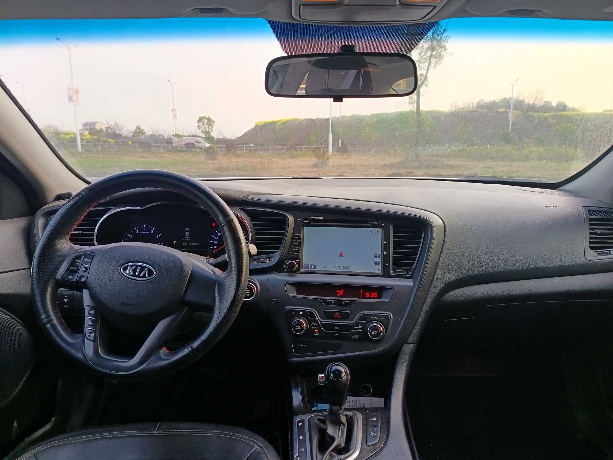 起亚 起亚K5 2012 汽车图片 #4