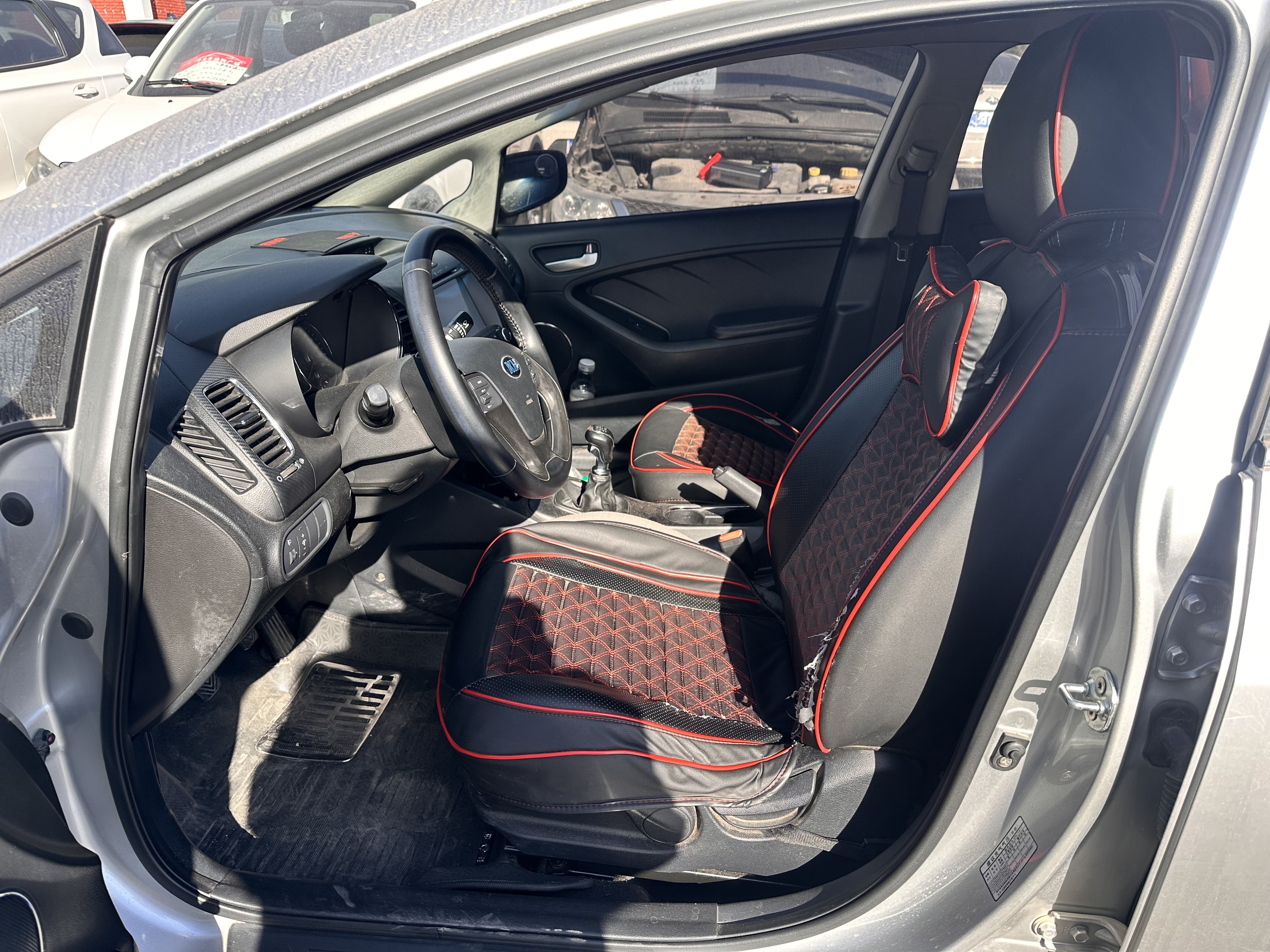 起亚 起亚K3 2013 汽车图片 #4